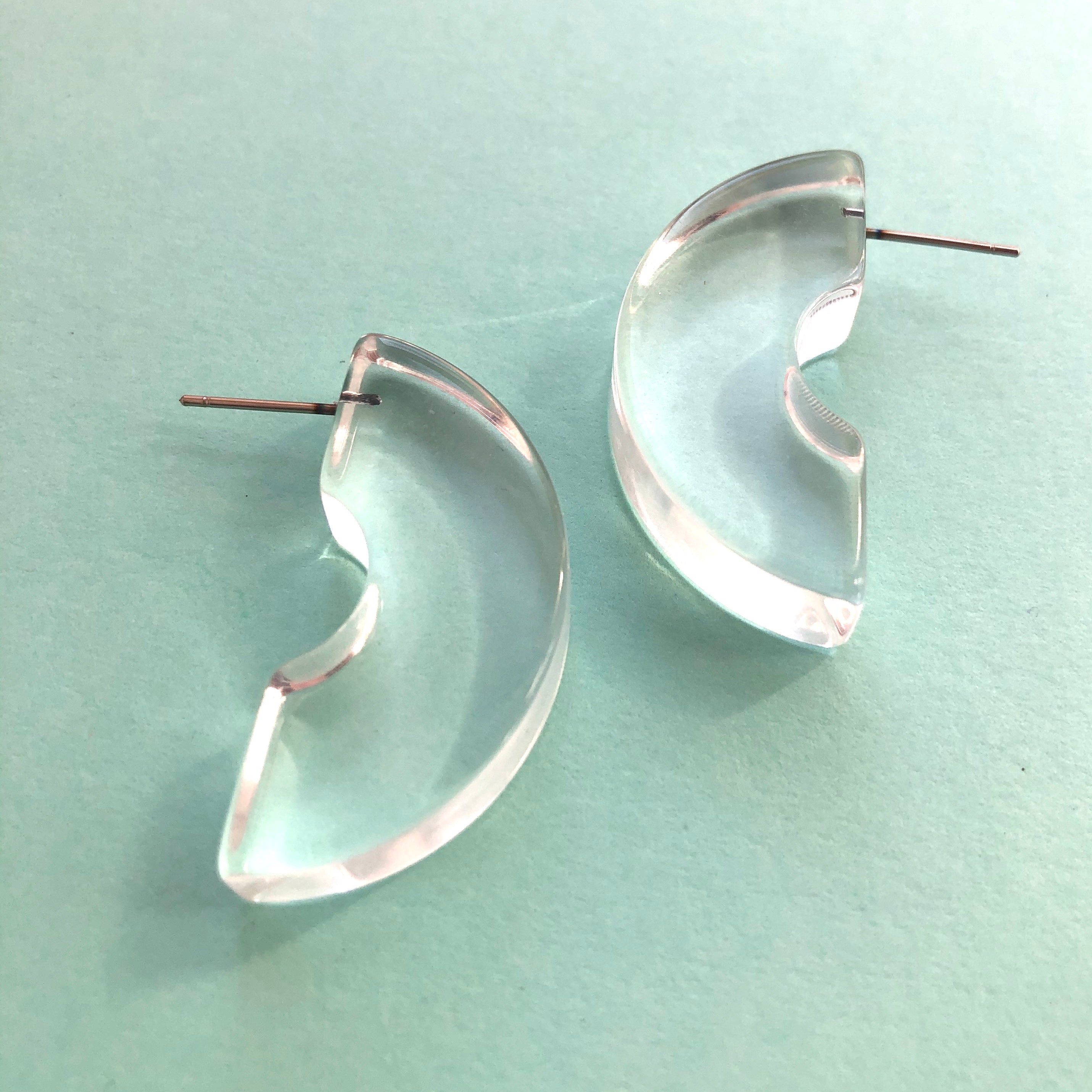 clear geometric stud earrings