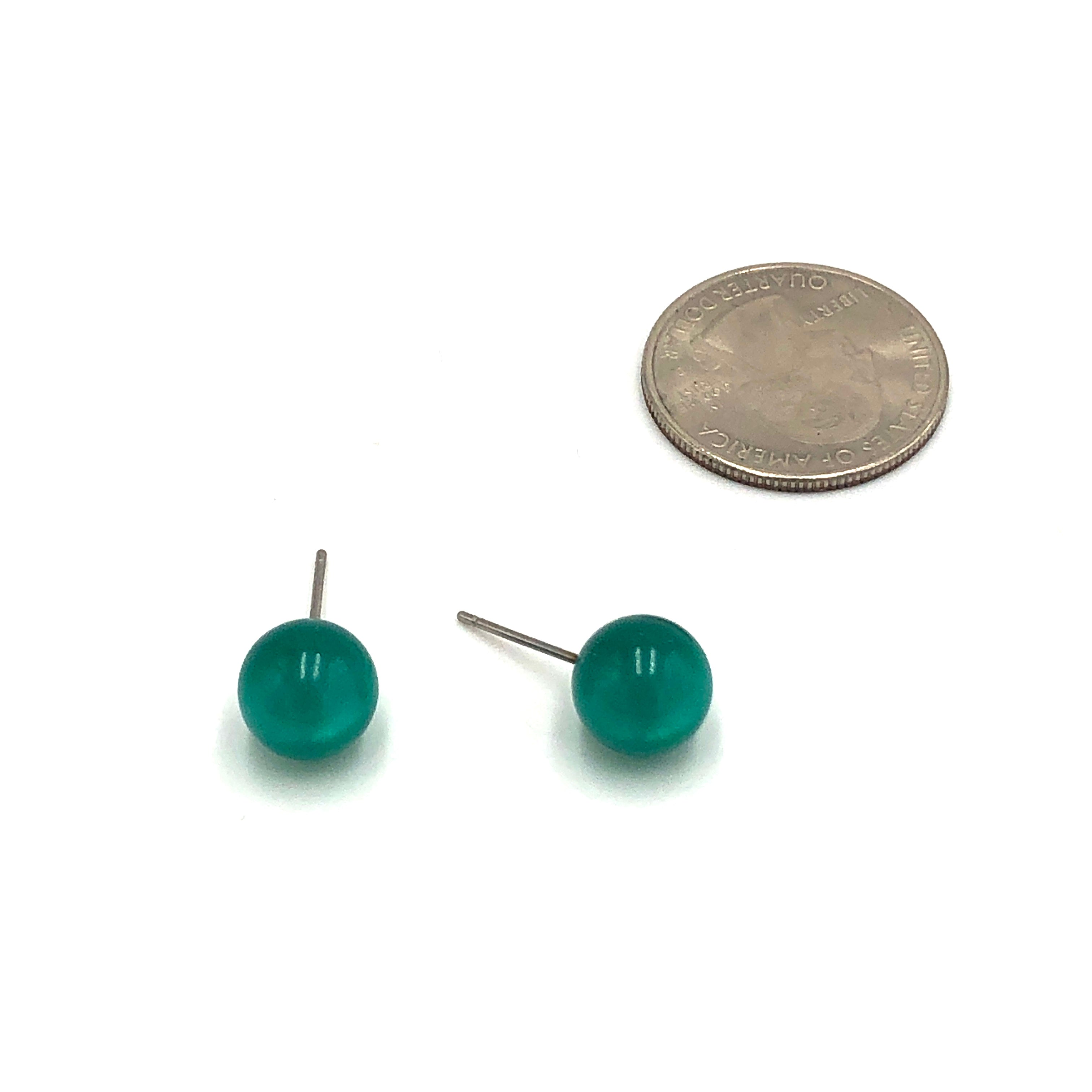 green ball studs