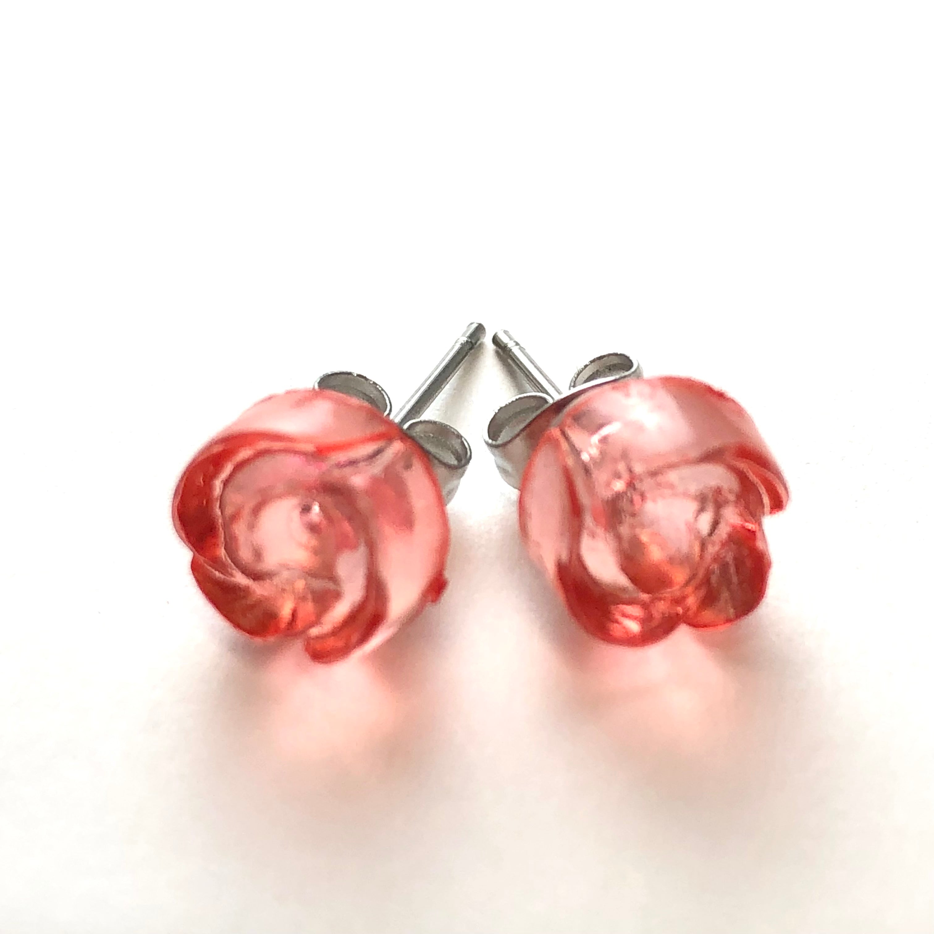rose studs