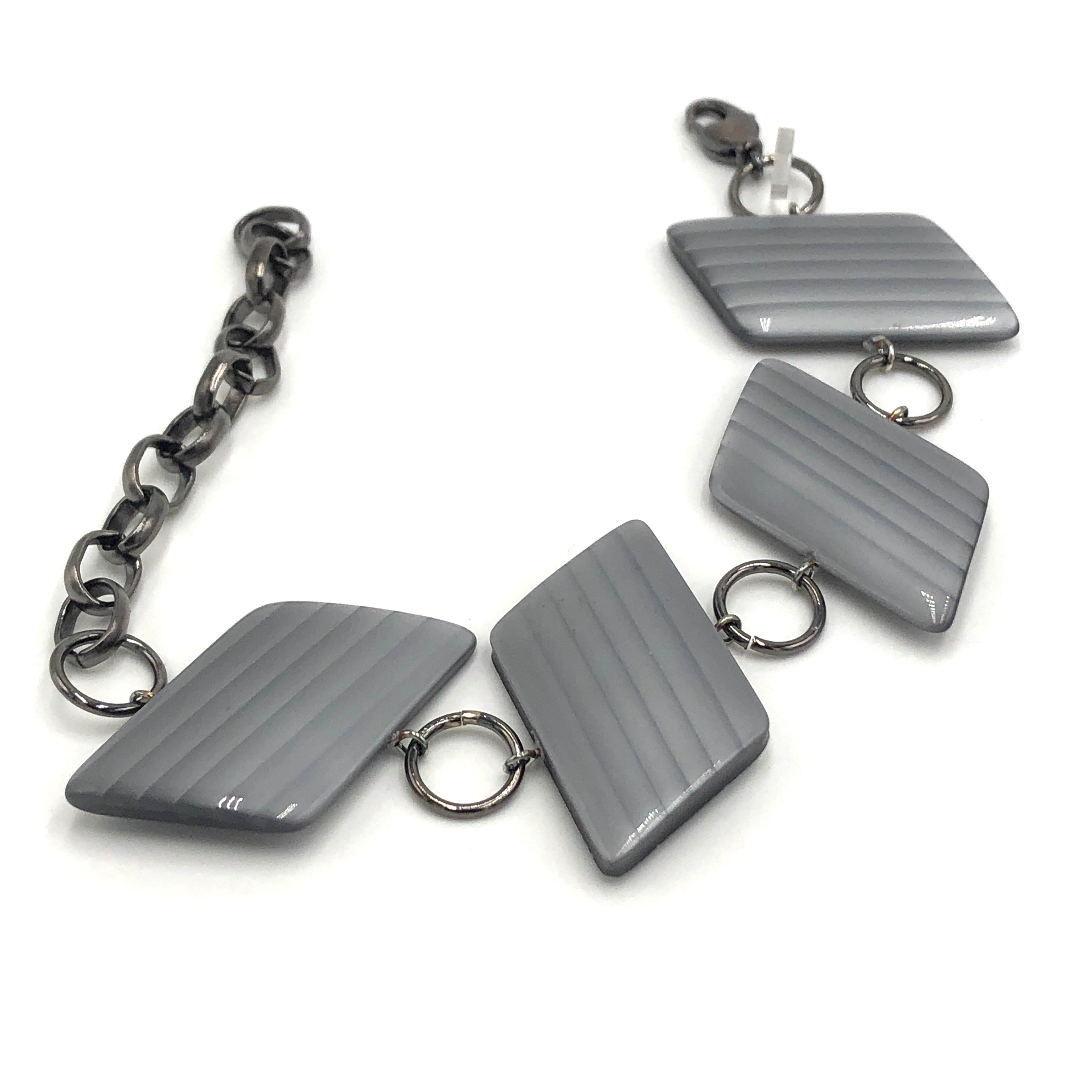 Epic Grey Moonglow Stripe Stations Bracelet