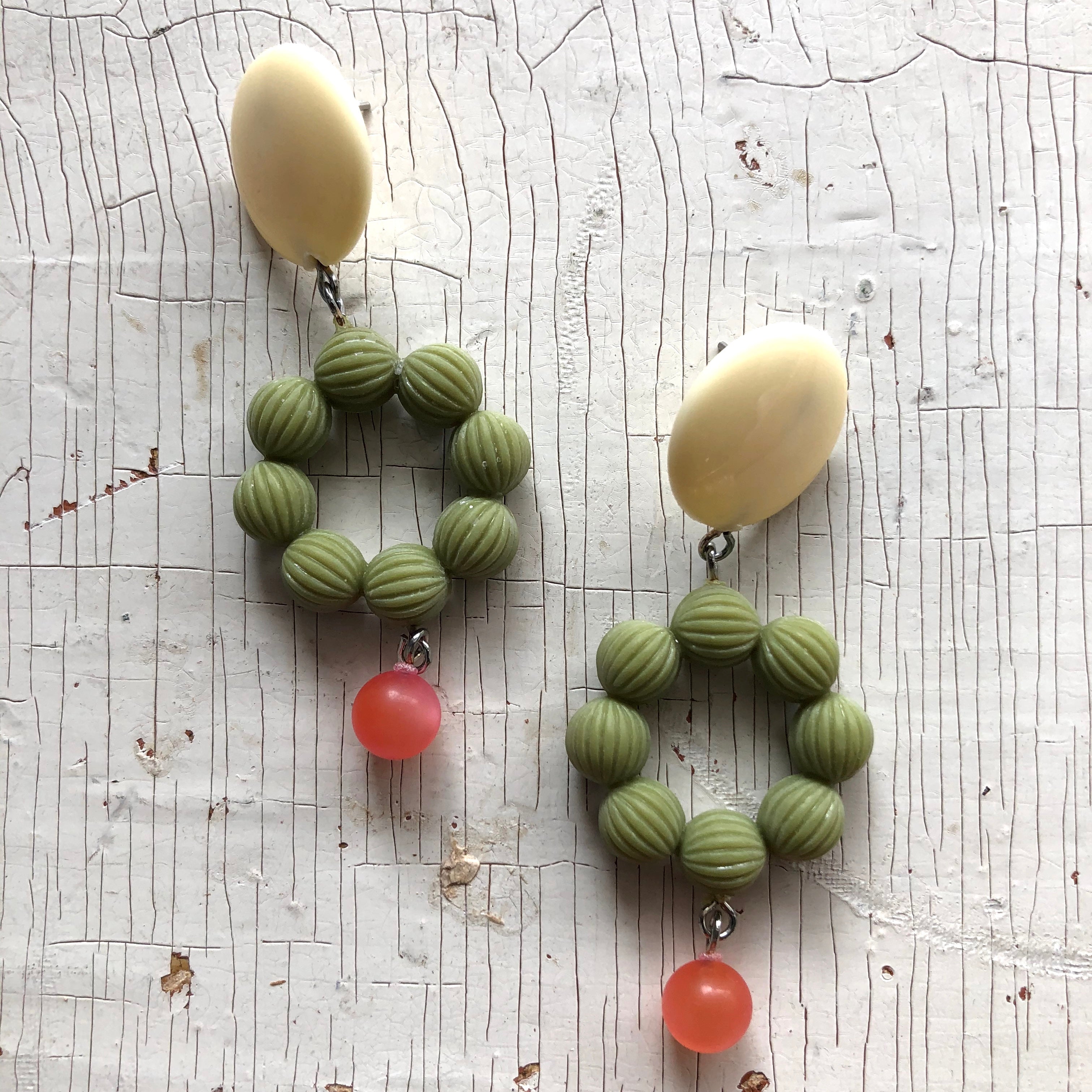 Cream Olive Daisy & Pink Moonglow Retro Statement Earrings