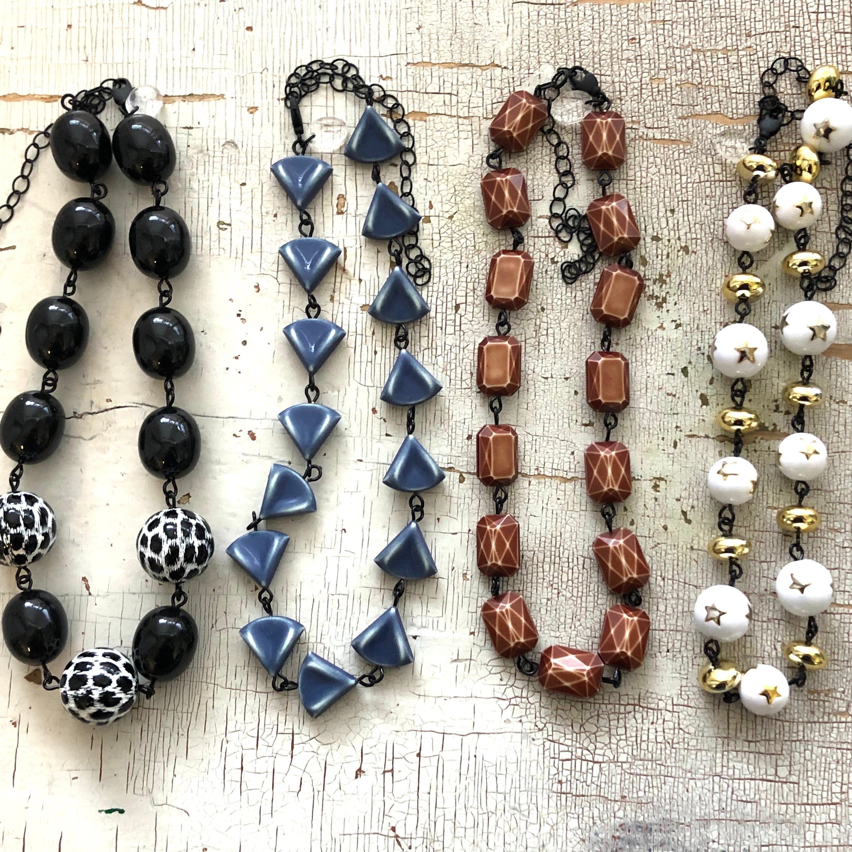 White & Gold Metal Star Studded Amelia Necklace