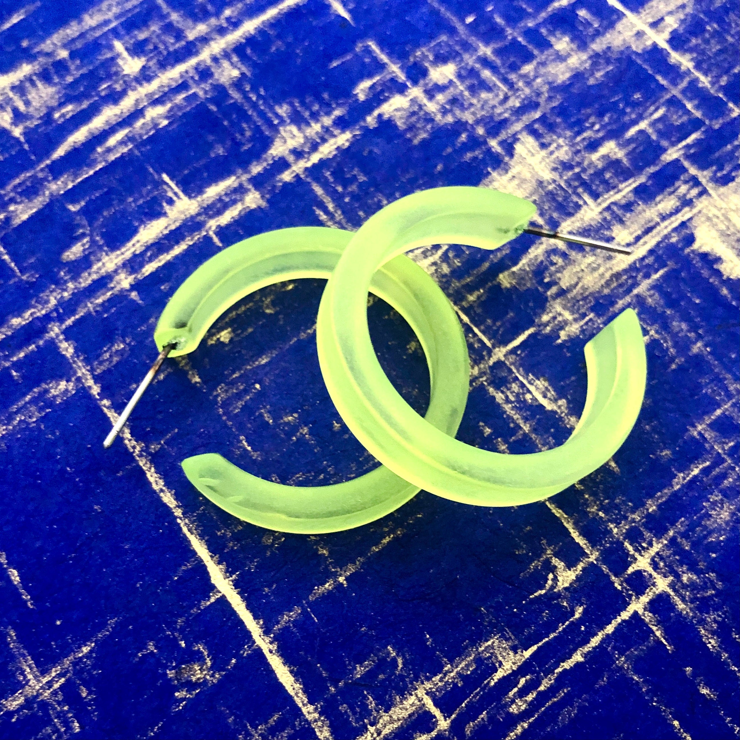 neon yellow hoop