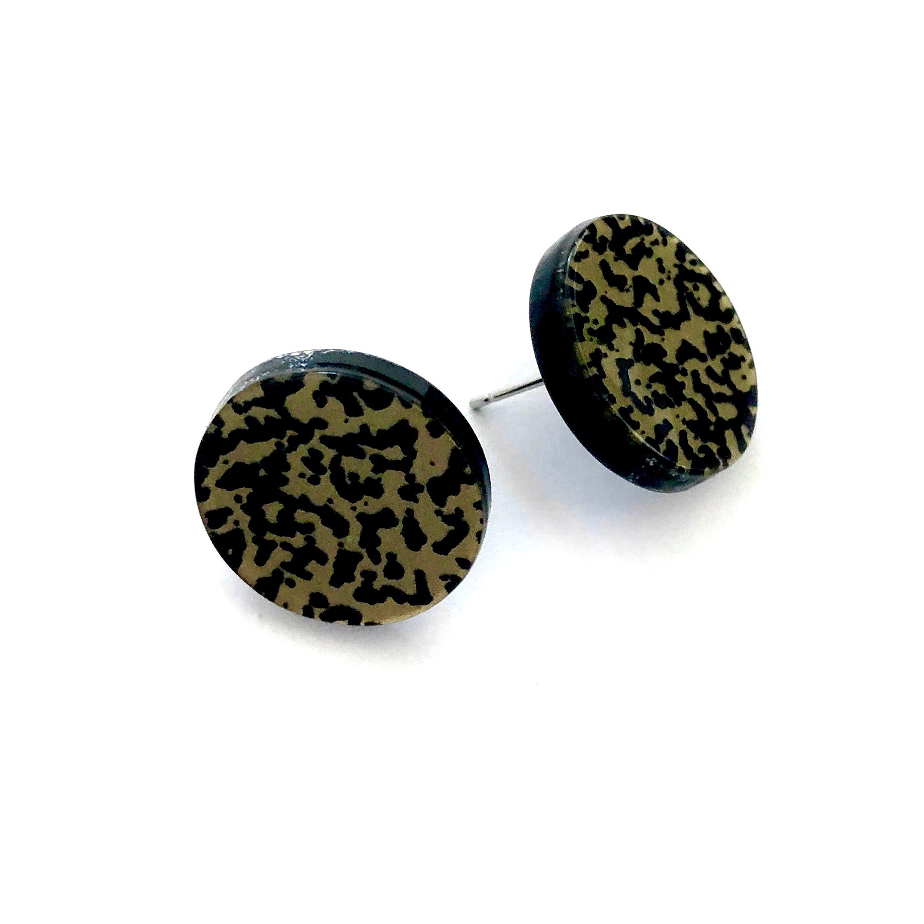 disc stud earrings