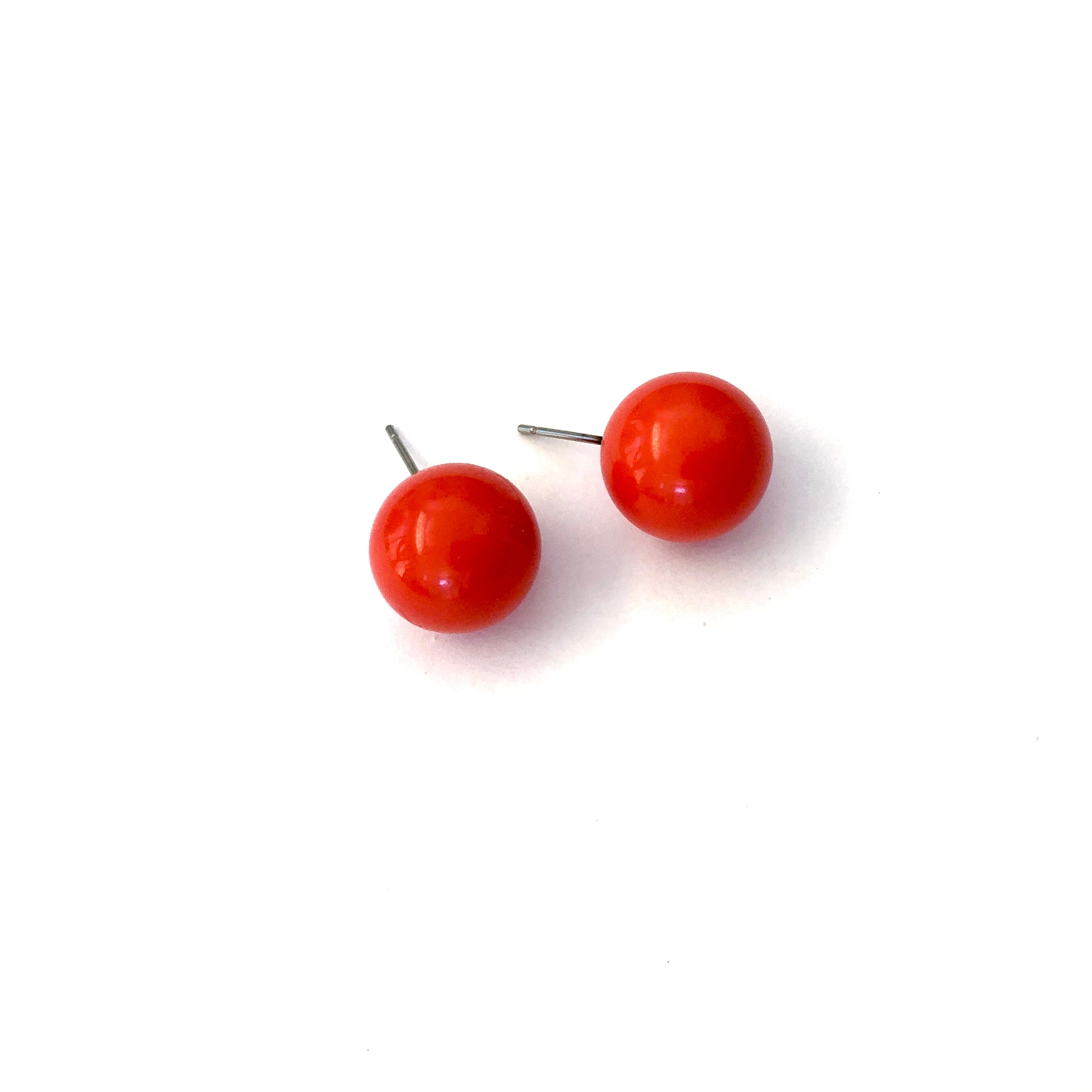 ball stud earrings