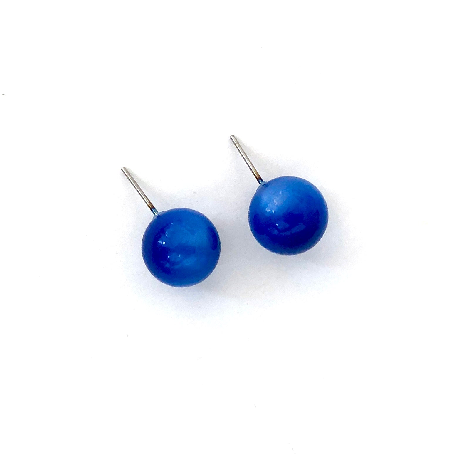 blue stud moonglow