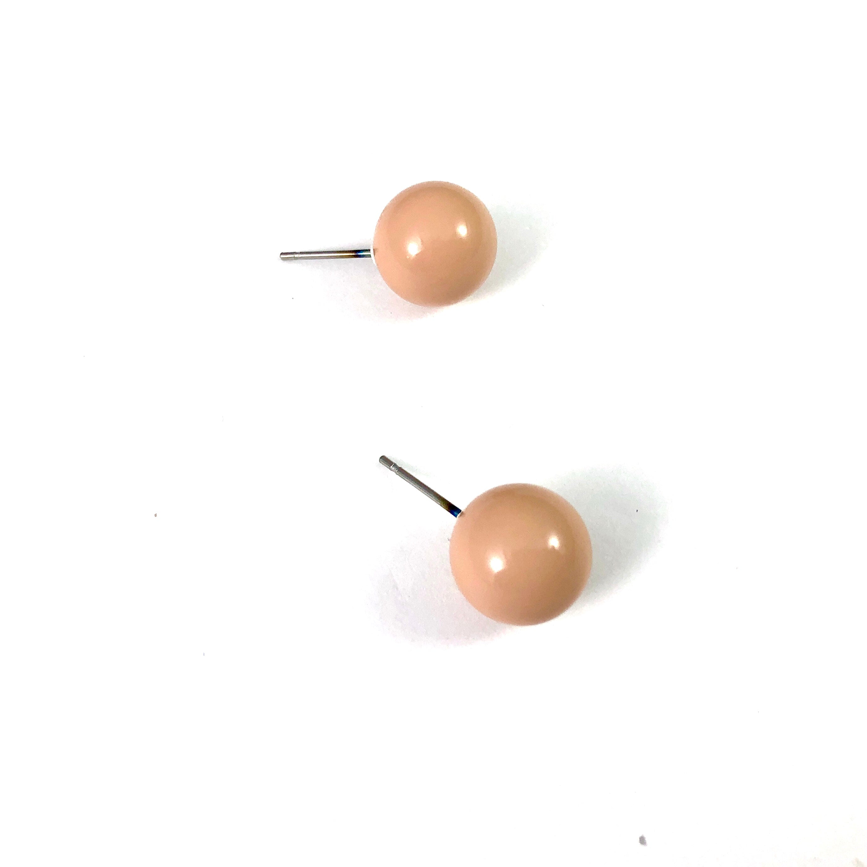 retro taupe studs