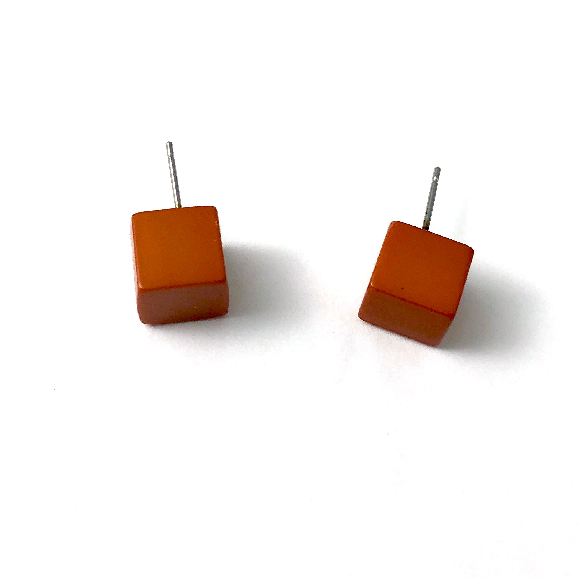 cube stud earrings