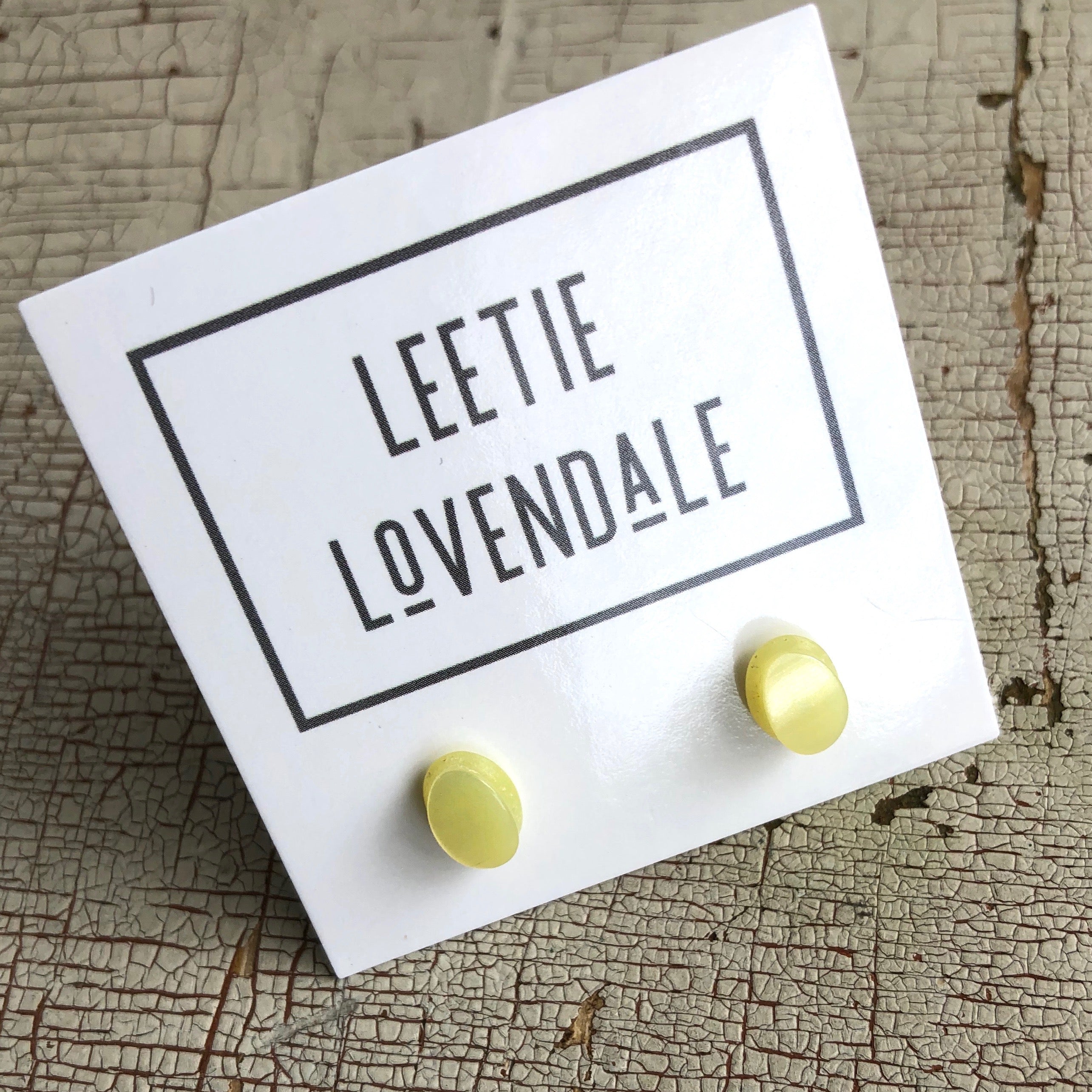 light yellow moonglow