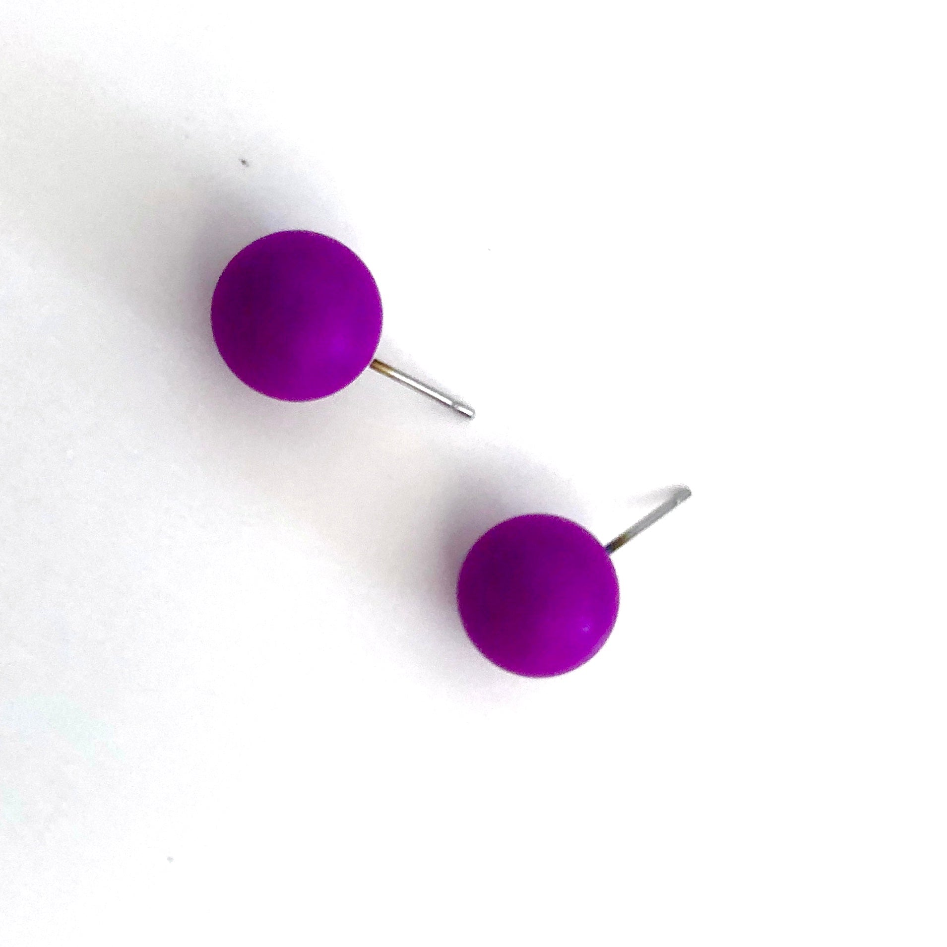 retro violet earrings