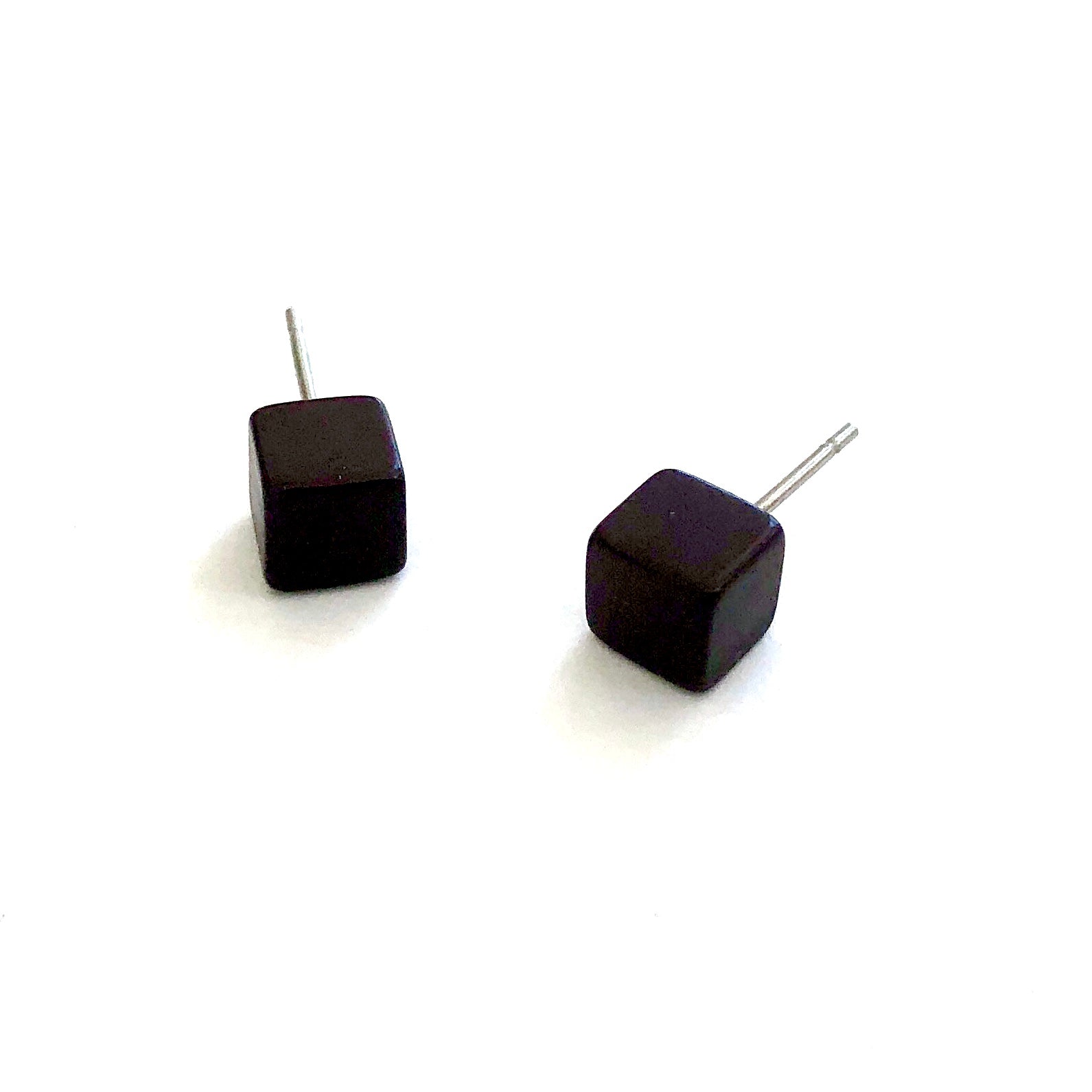 cube stud earrings