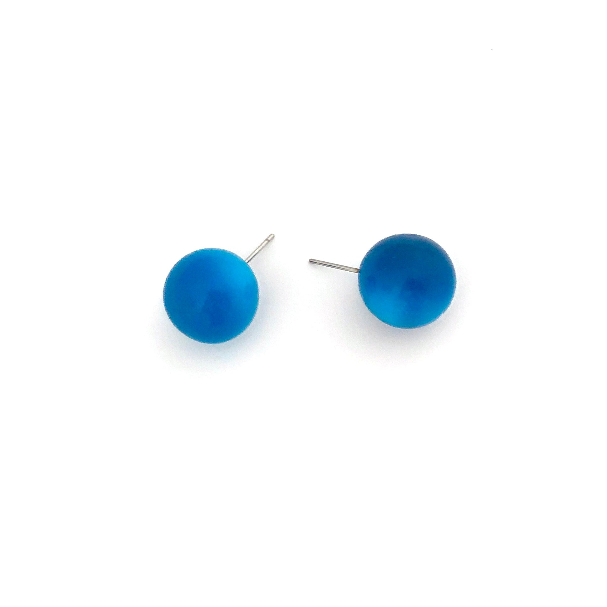 ball stud earrings