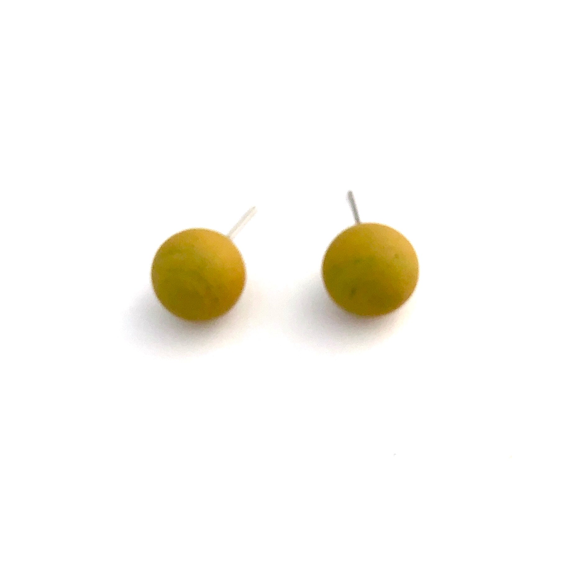 retro golden earrings