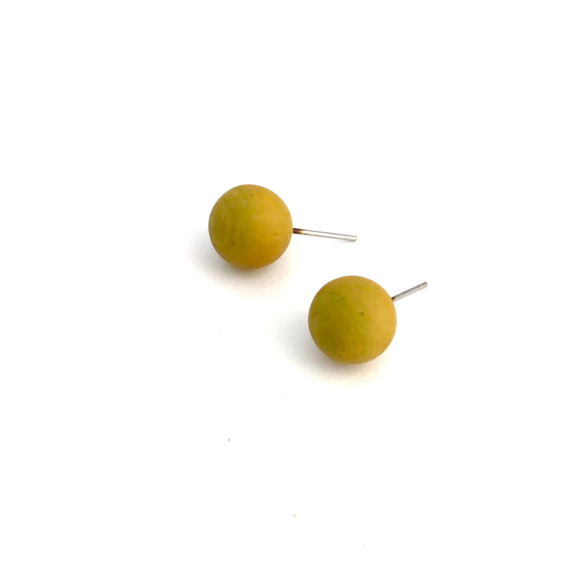 ball stud earrings