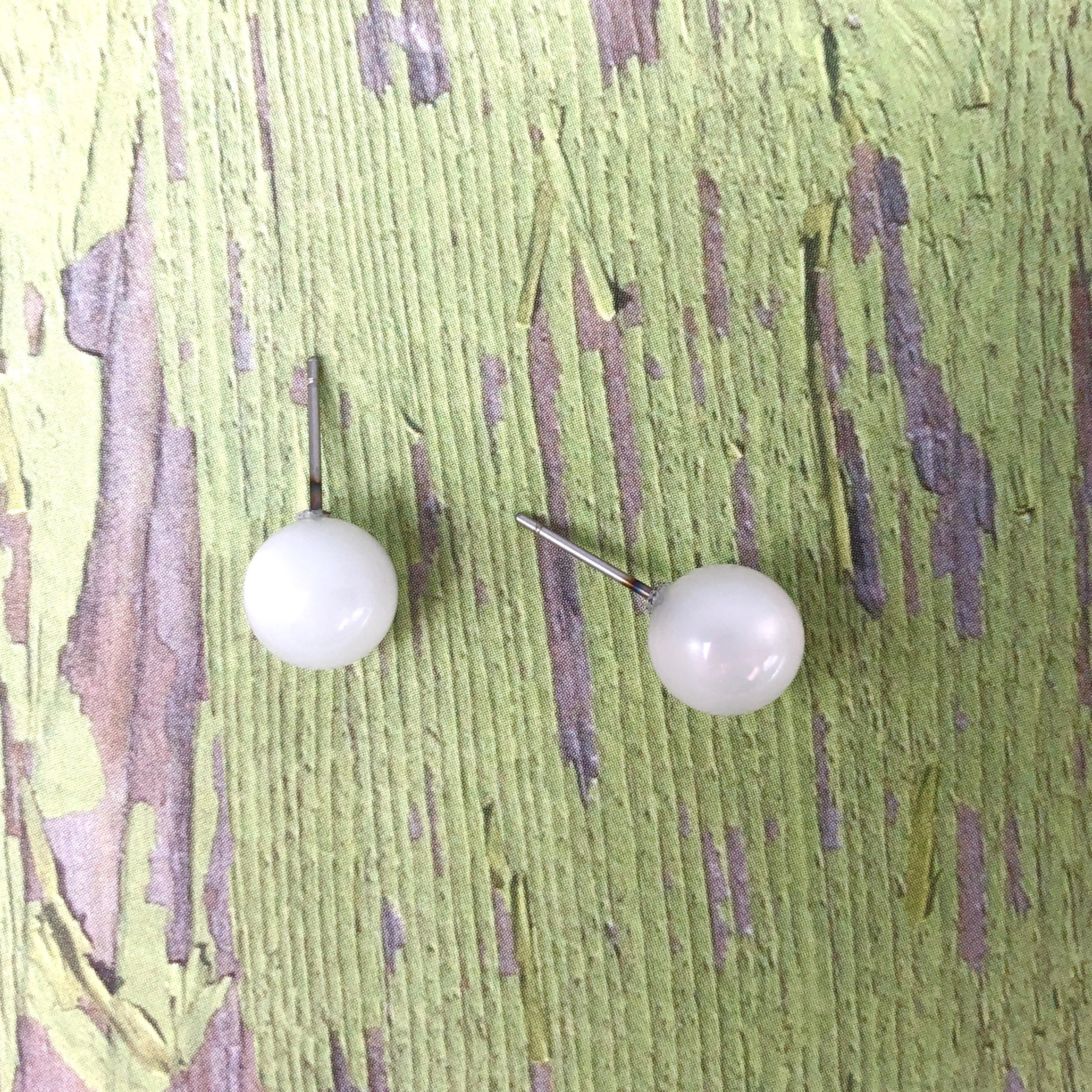 white moonglow earrings