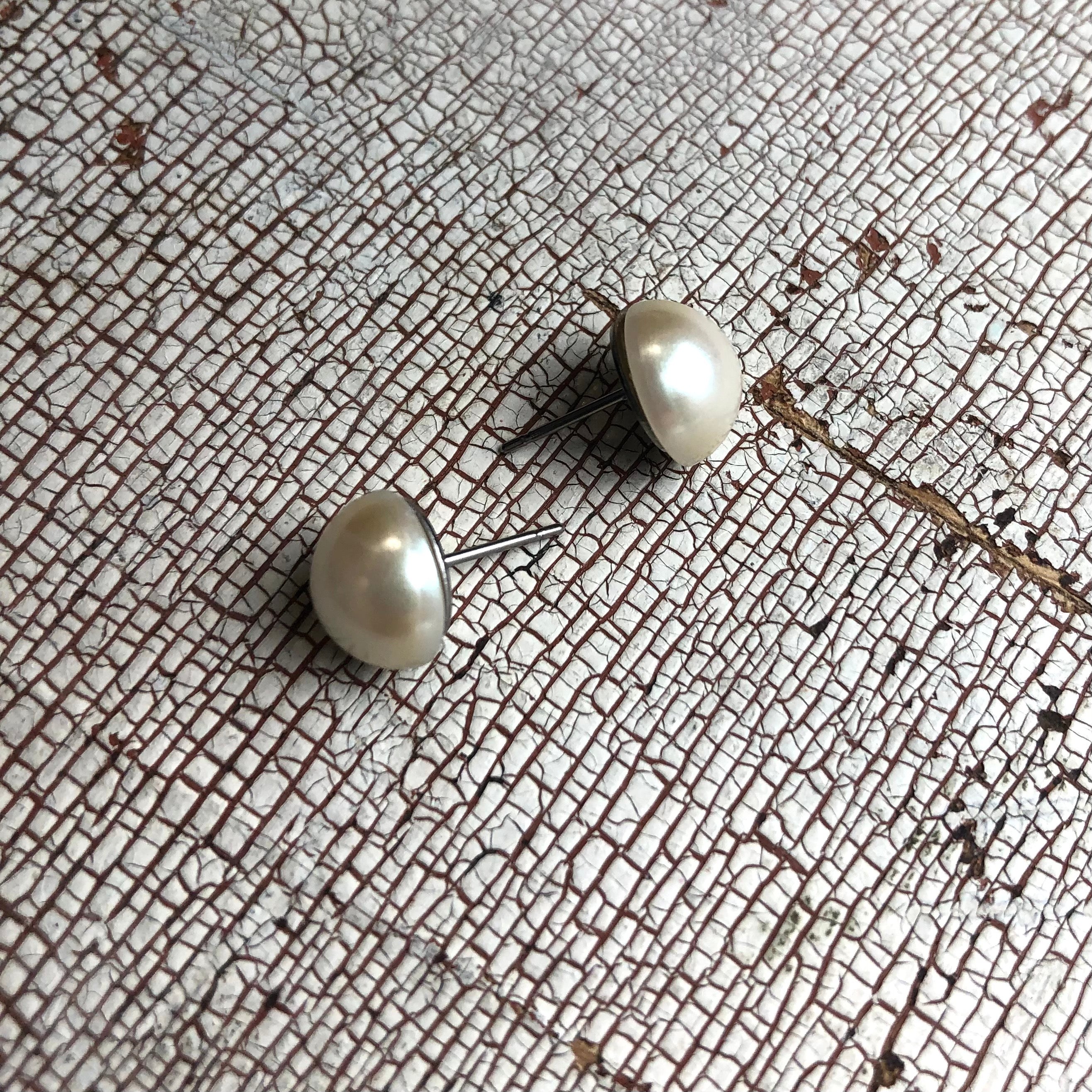 vintage pearl earrings