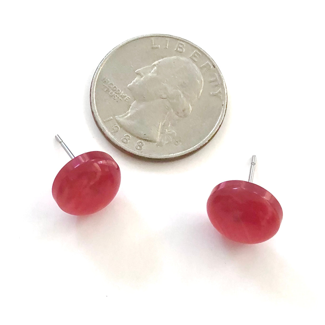 Red Moonglow Retro Button Disc Stud Earrings