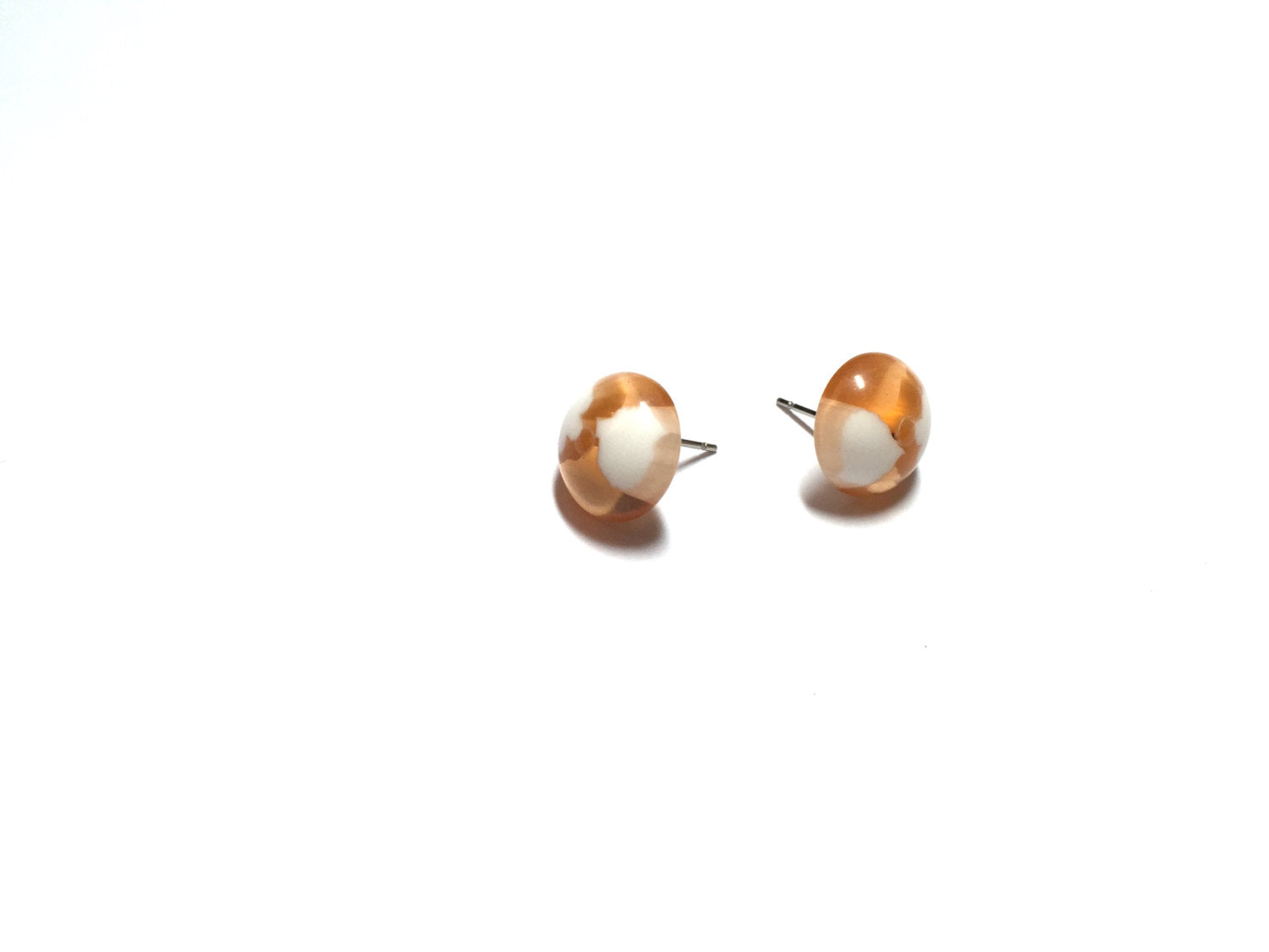 honey stud earrings