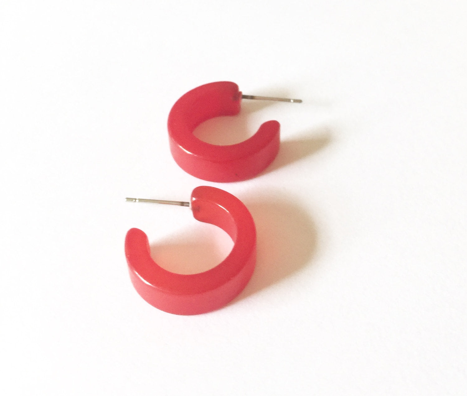 red moonglow hoops