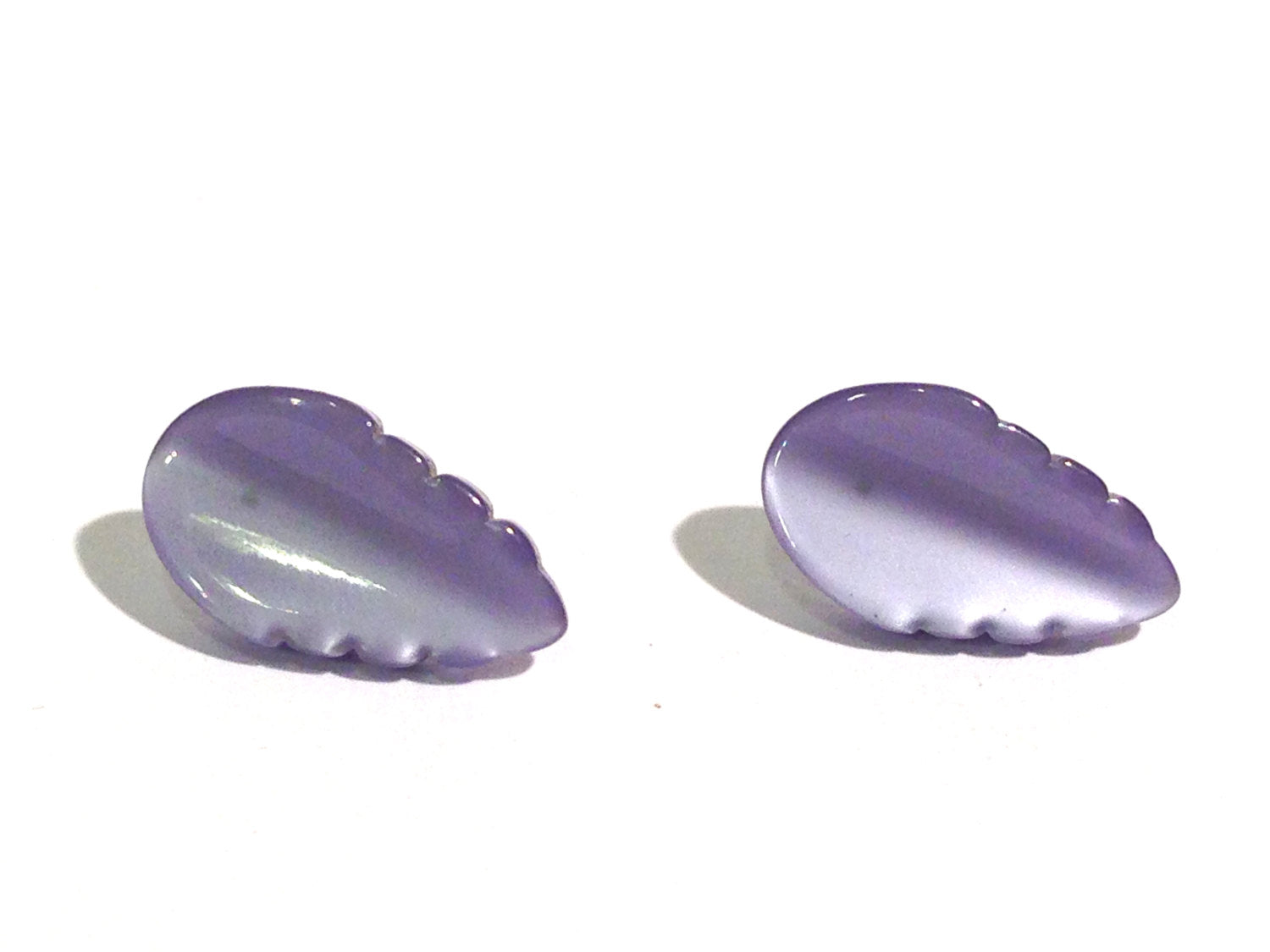 leaf stud earrings