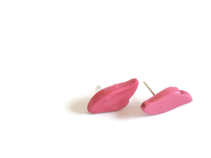 lilac feather stud earrings