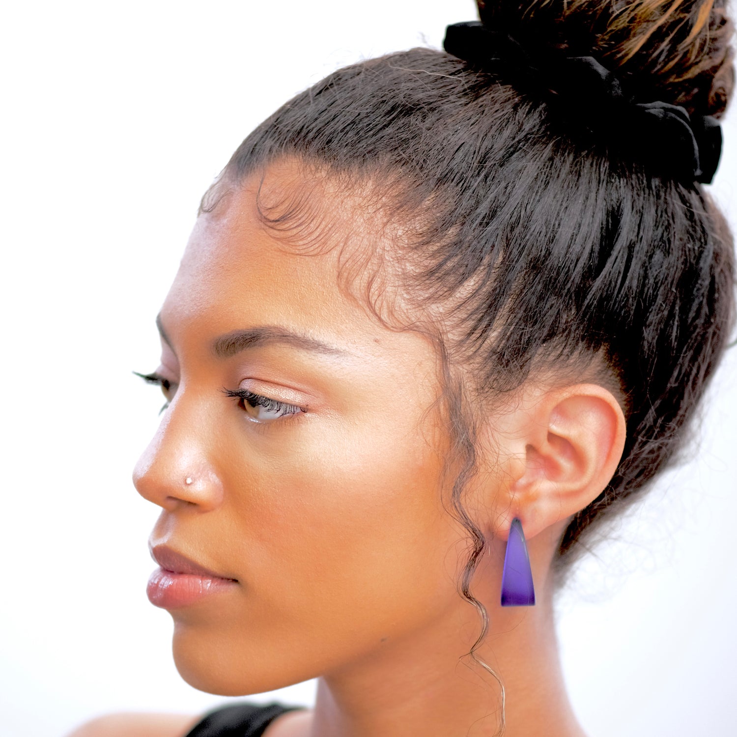 purple lucite hoop earrings