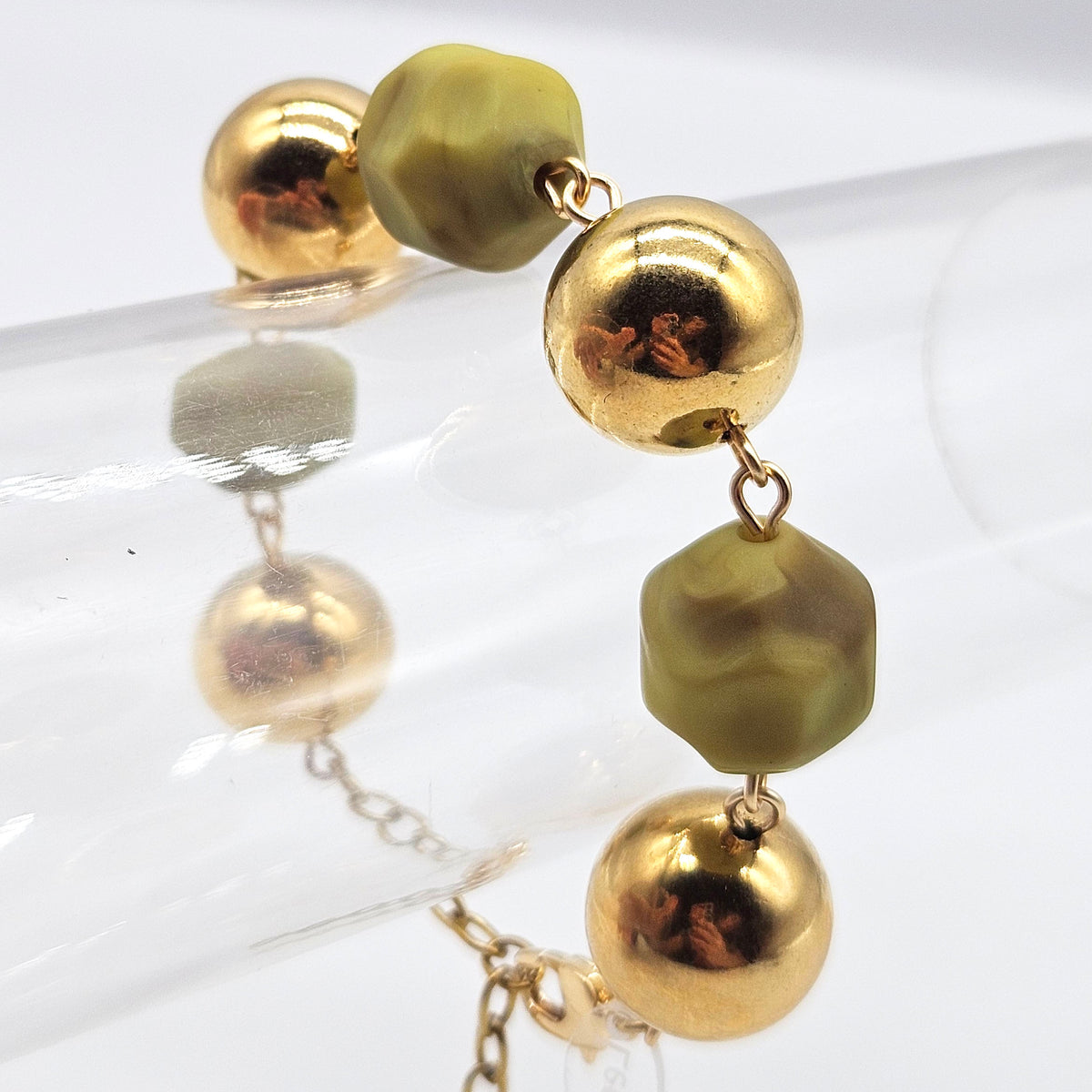 Olive Gleam Betsy Bracelet