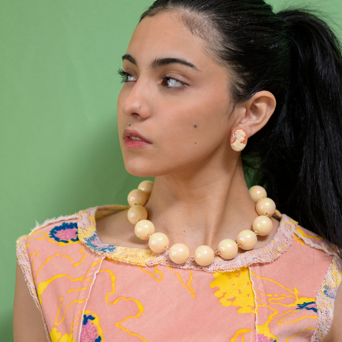 Cream Aurora Amelia Necklace