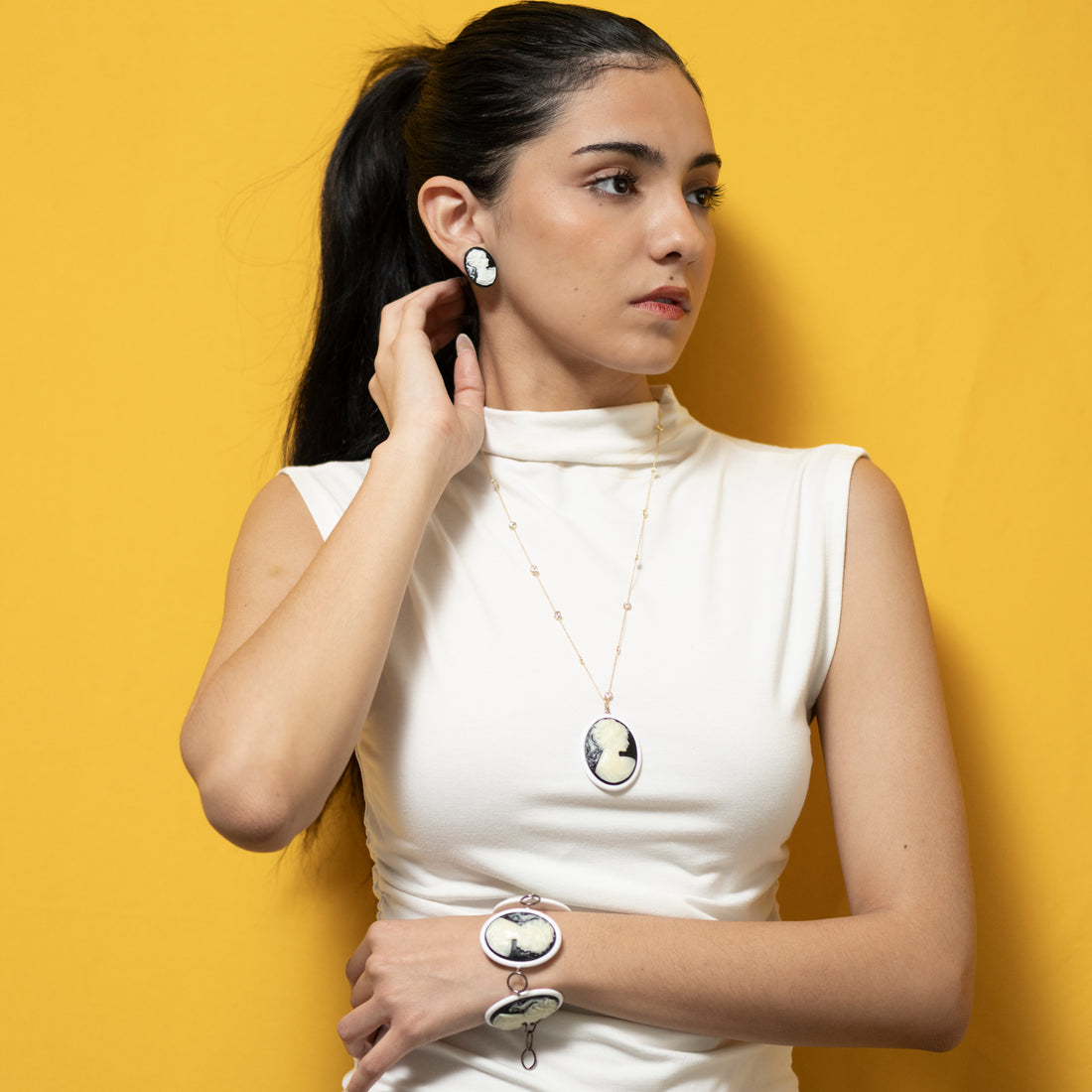 Old Soul Cameo Necklace