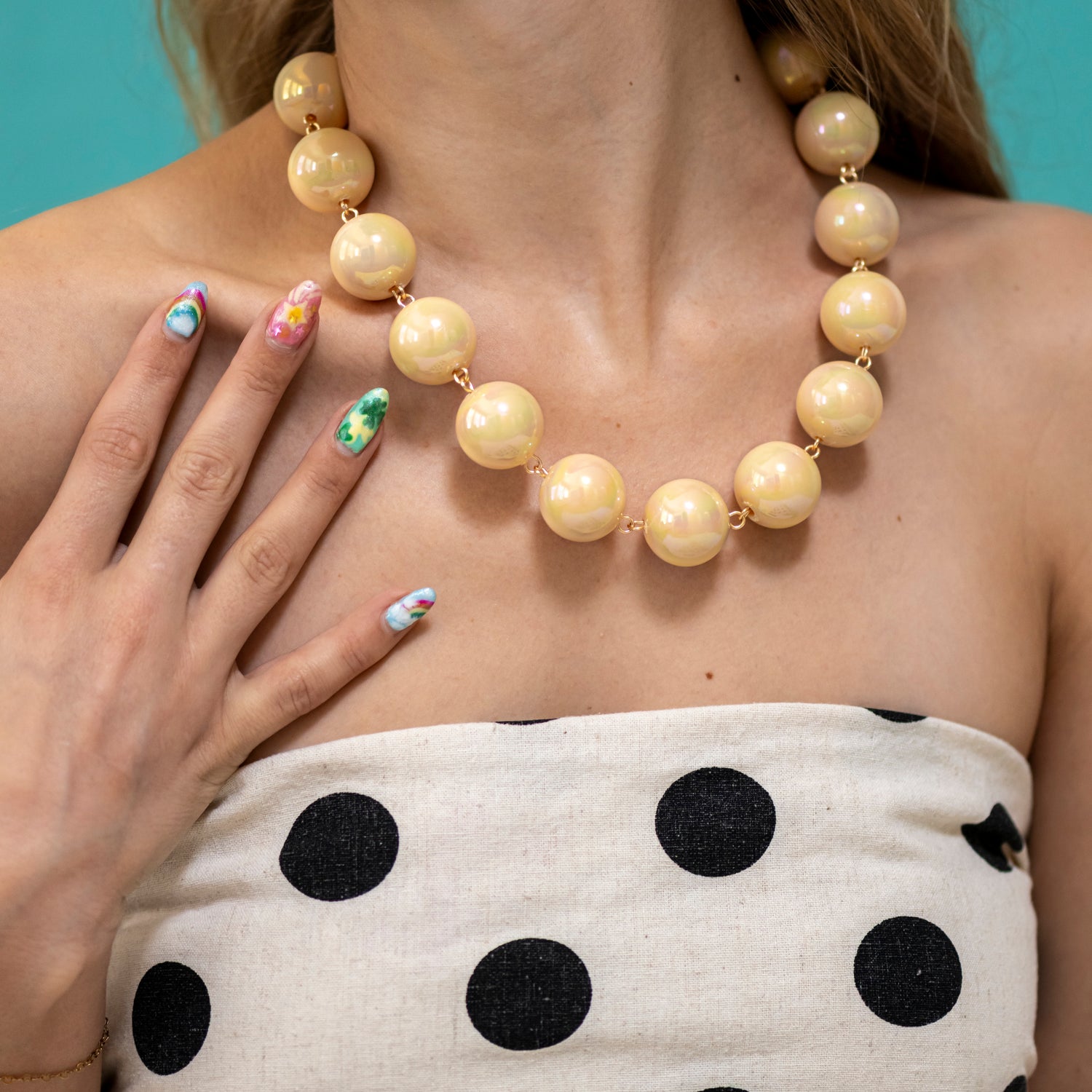Cream Aurora Amelia Necklace