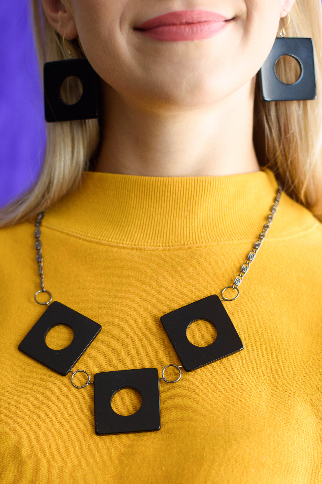 Black &amp; Figaro Chain Necklace