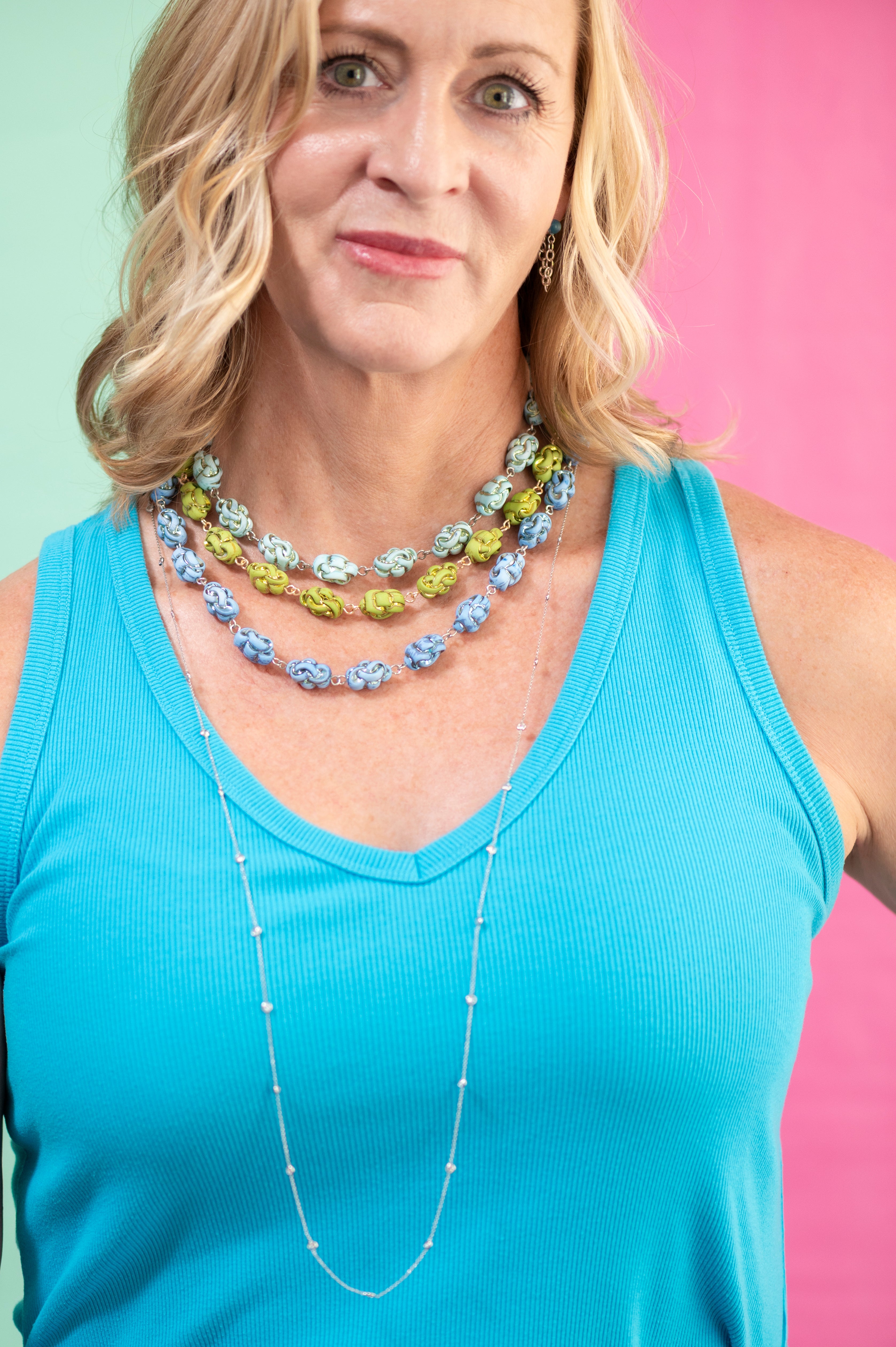 Infinity Knot Amelia Necklace