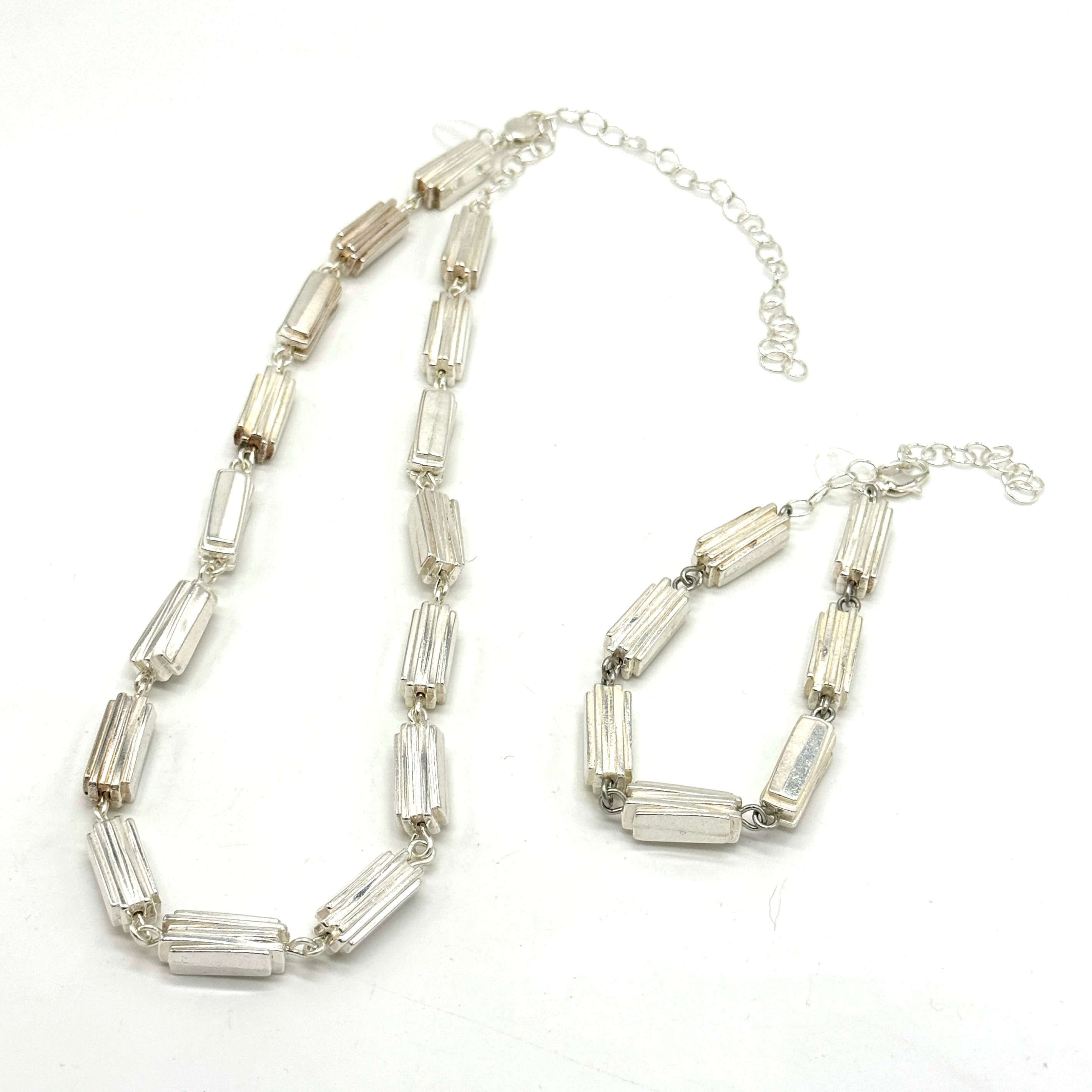 Jetset Moderne Amelia Necklace &amp; Betsy Bracelet