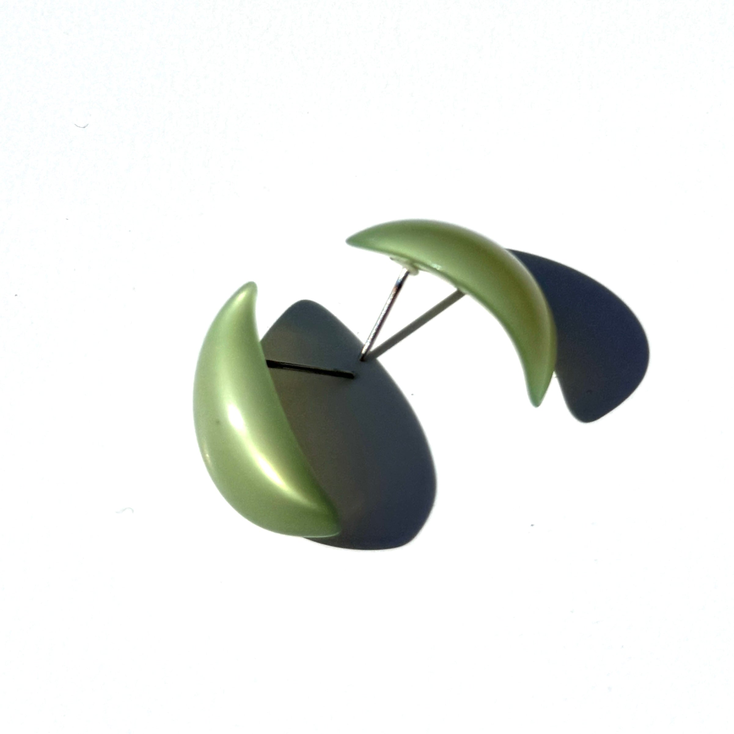 Moonglow C-Carved Stud Earrings