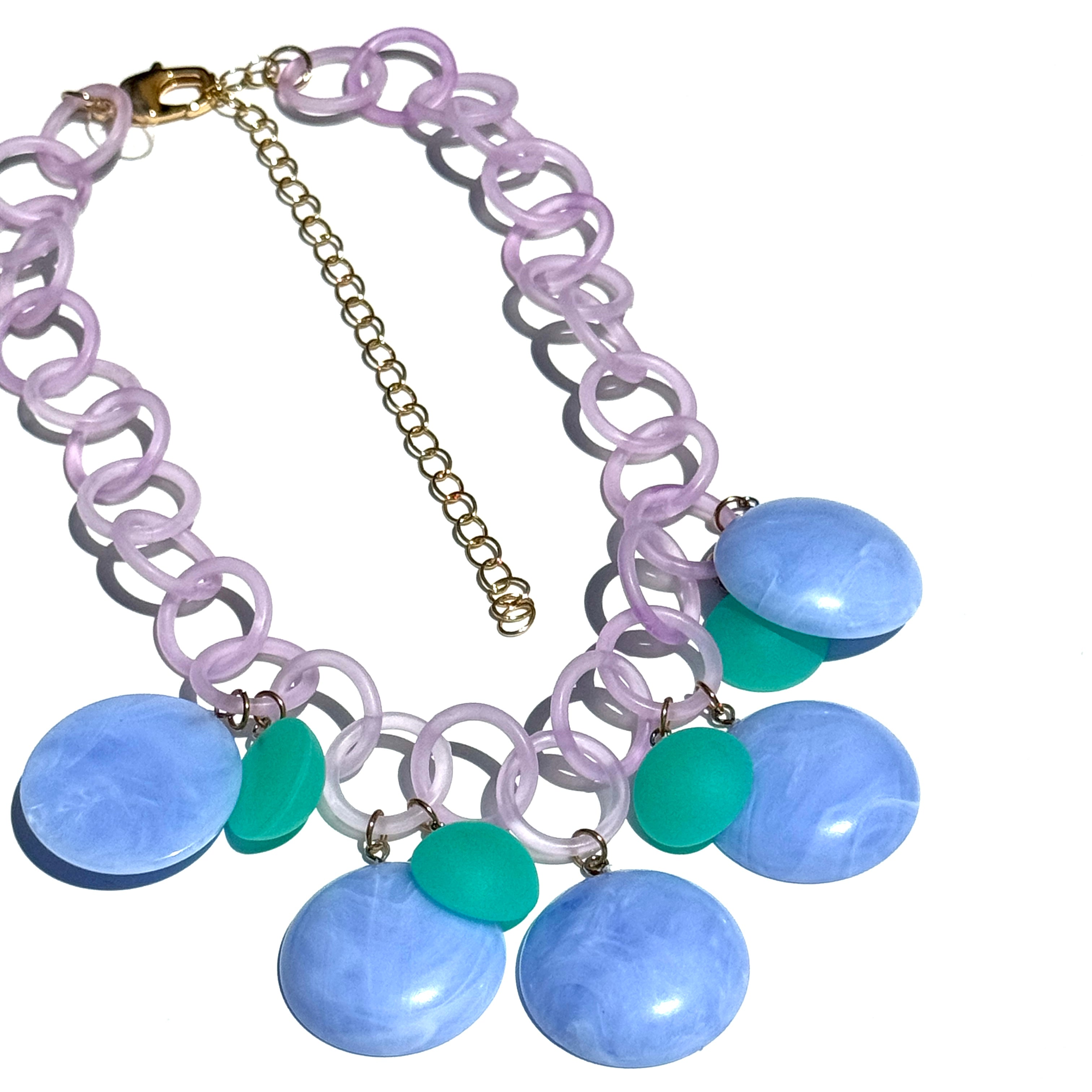 Periwinkle Taffy Clink Necklace