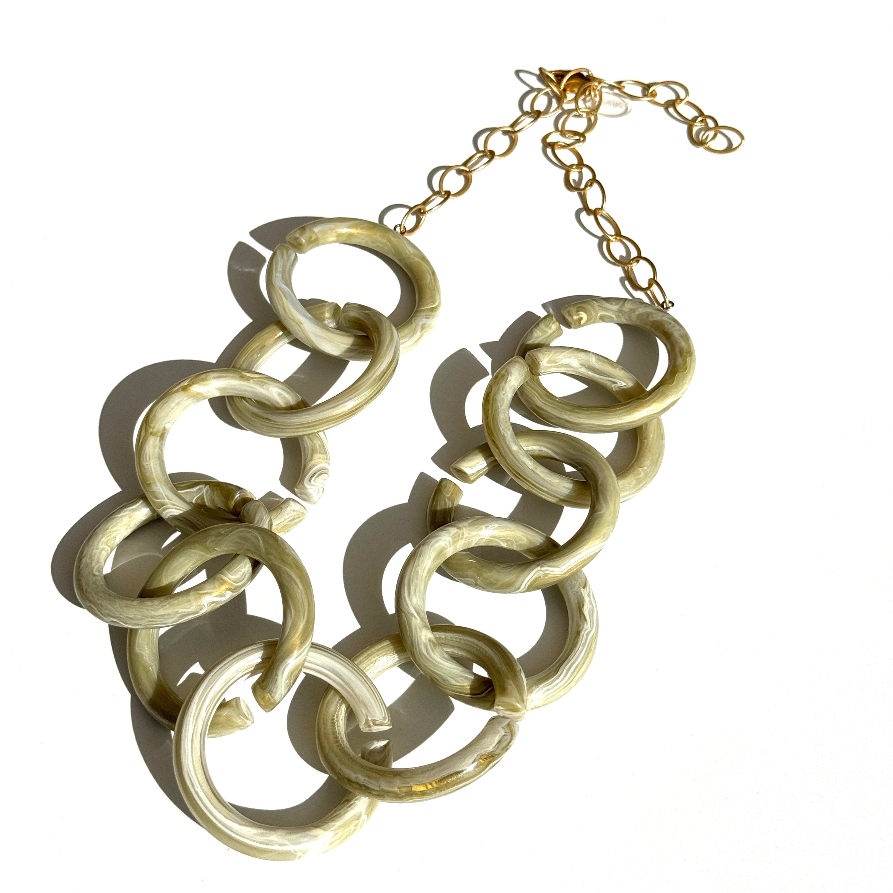 Marble Linked Luxe Chain Necklace