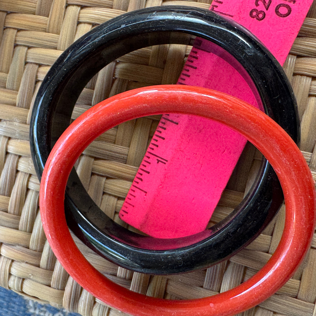 Mixed Coral Black Wave Bangle Bracelet Mix - Stack 