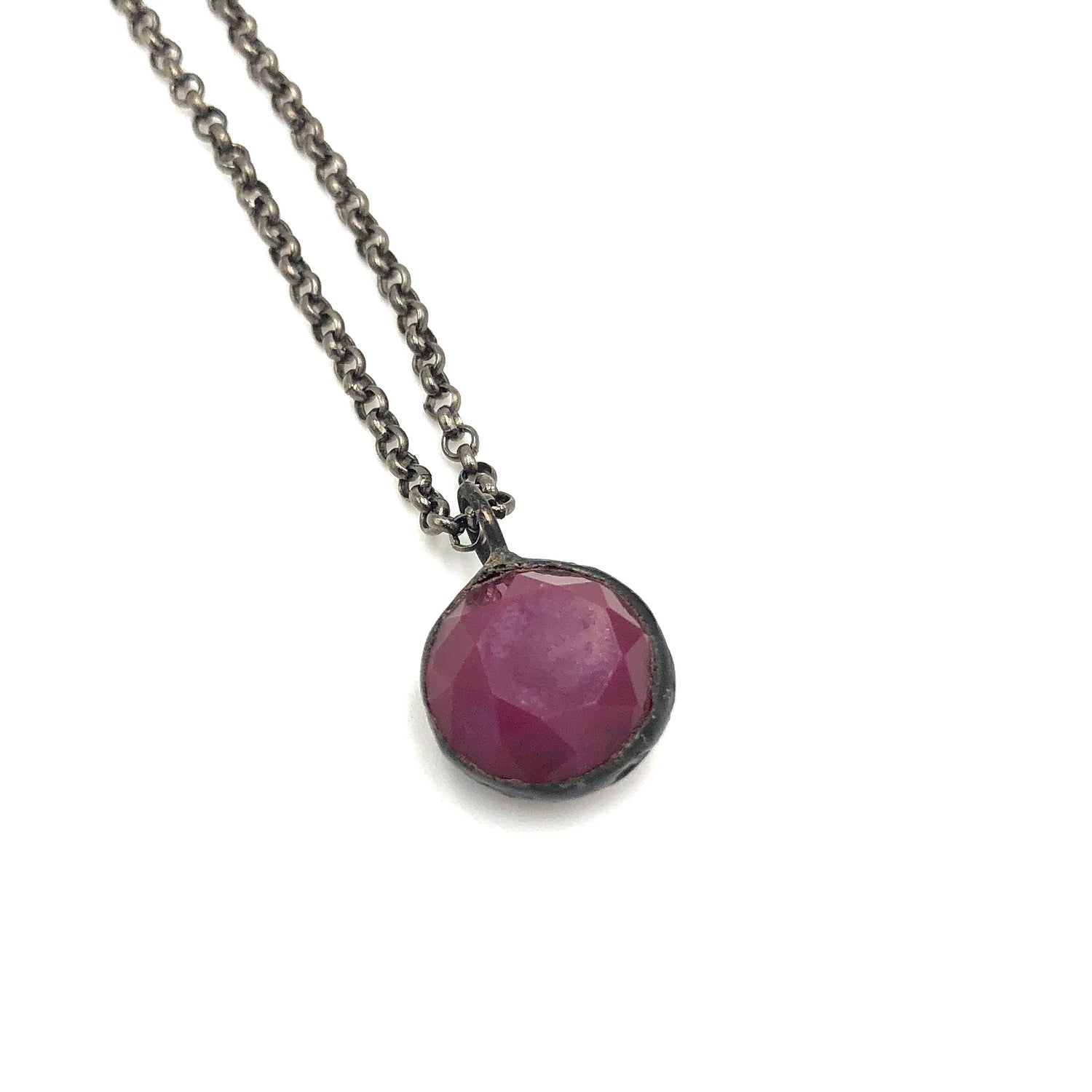 Violet Luster Facet &amp; Gun Metal Layering Necklace - Petite 16mm pendant *