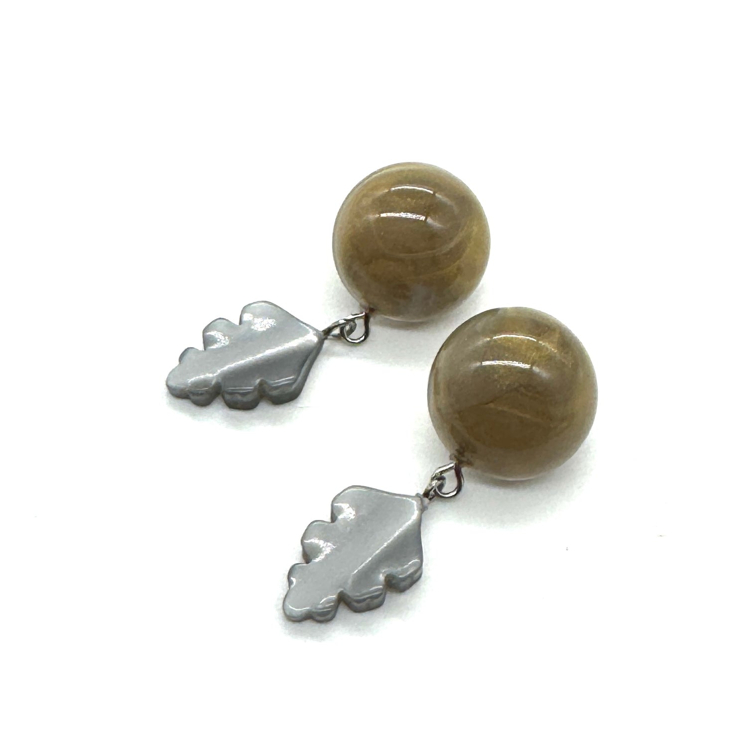 Silver Leaf Glow Earrings