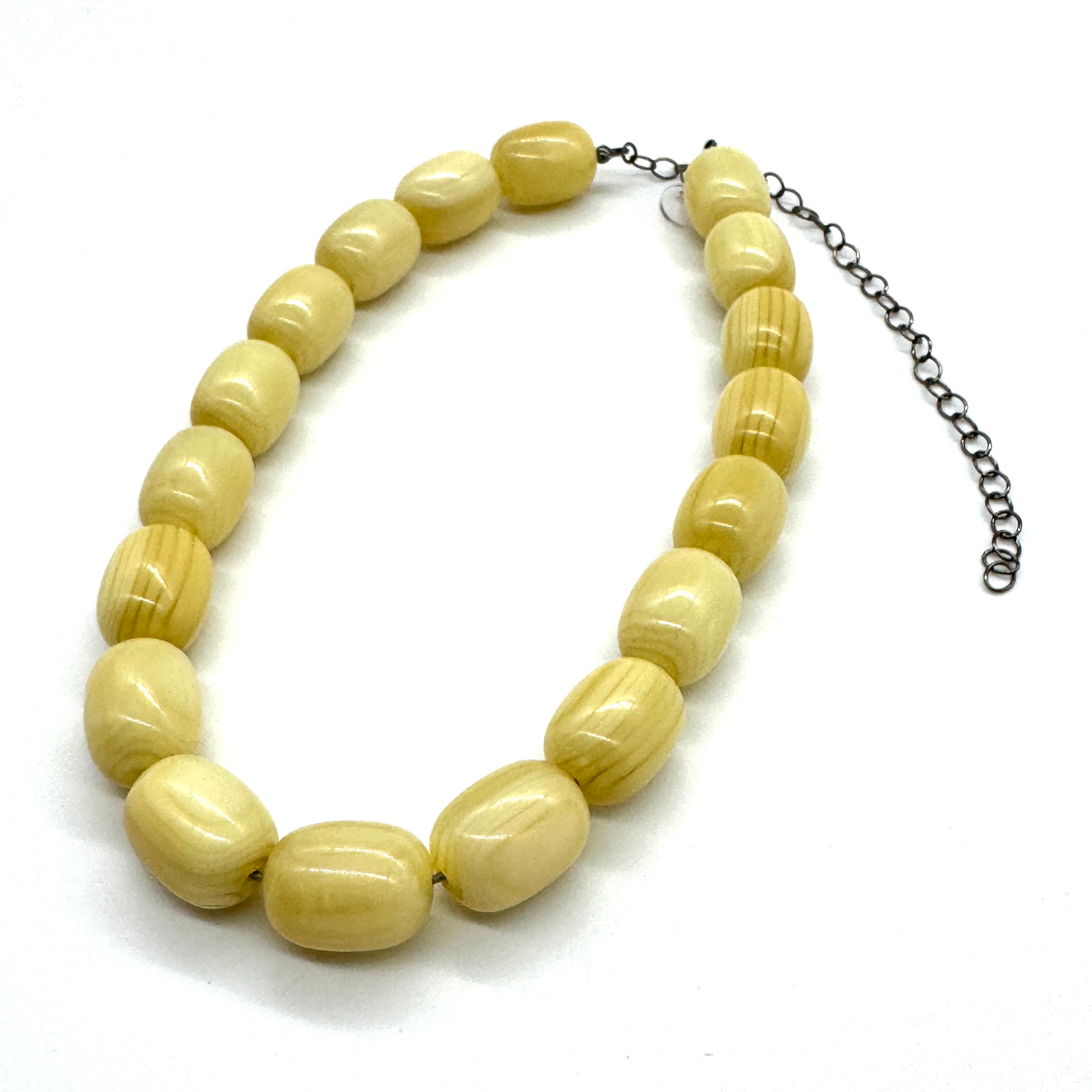 Marbled Cream Marco Necklace