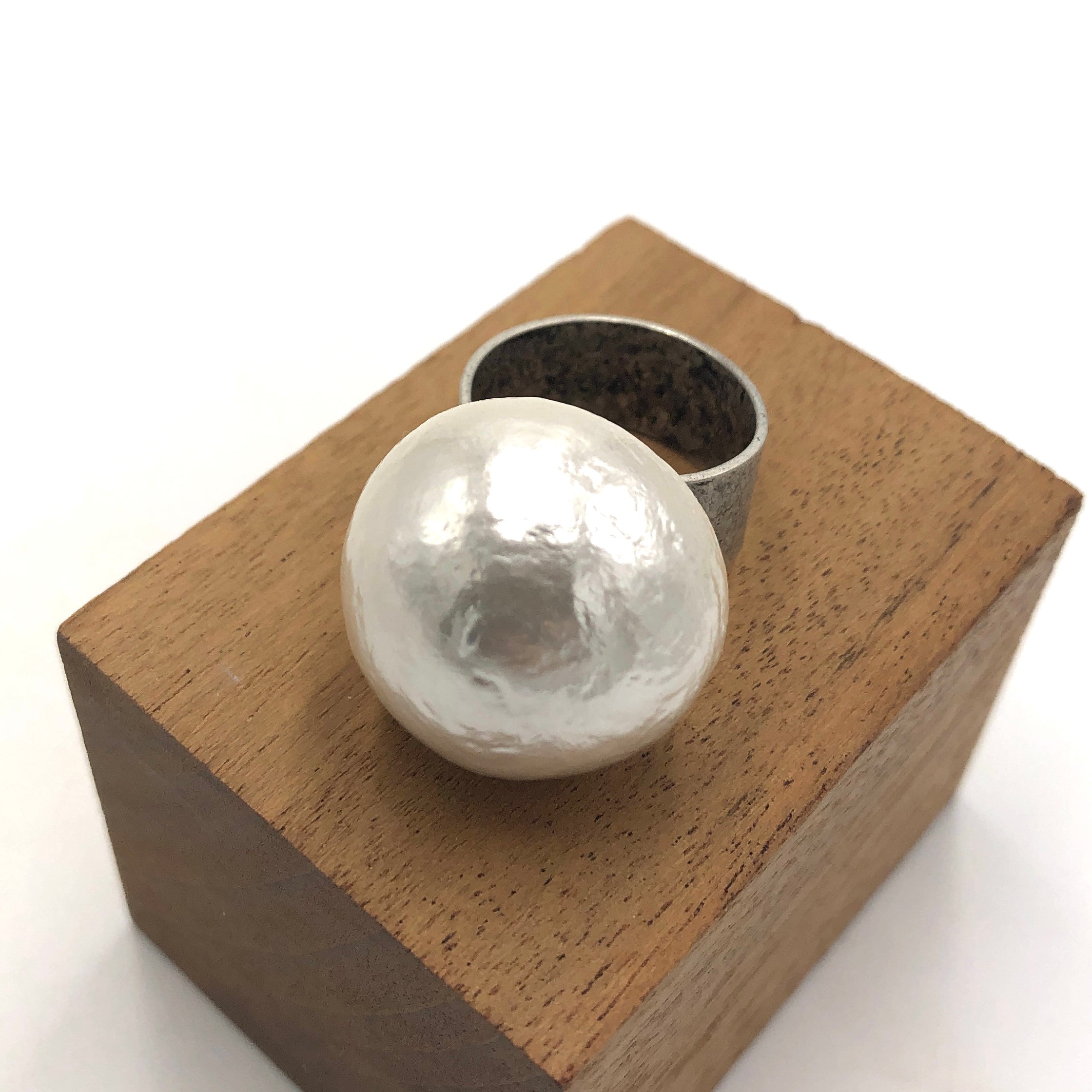 Vintage White Cotton Pearl Cocktail Ring