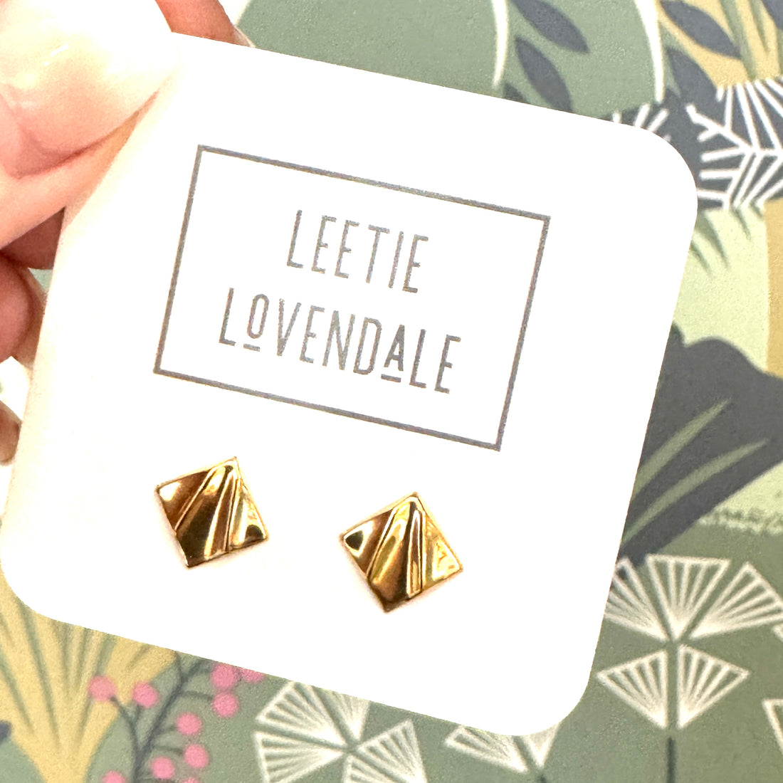 Gold Wavy Diamond Stud Earrings – Vintage Deadstock