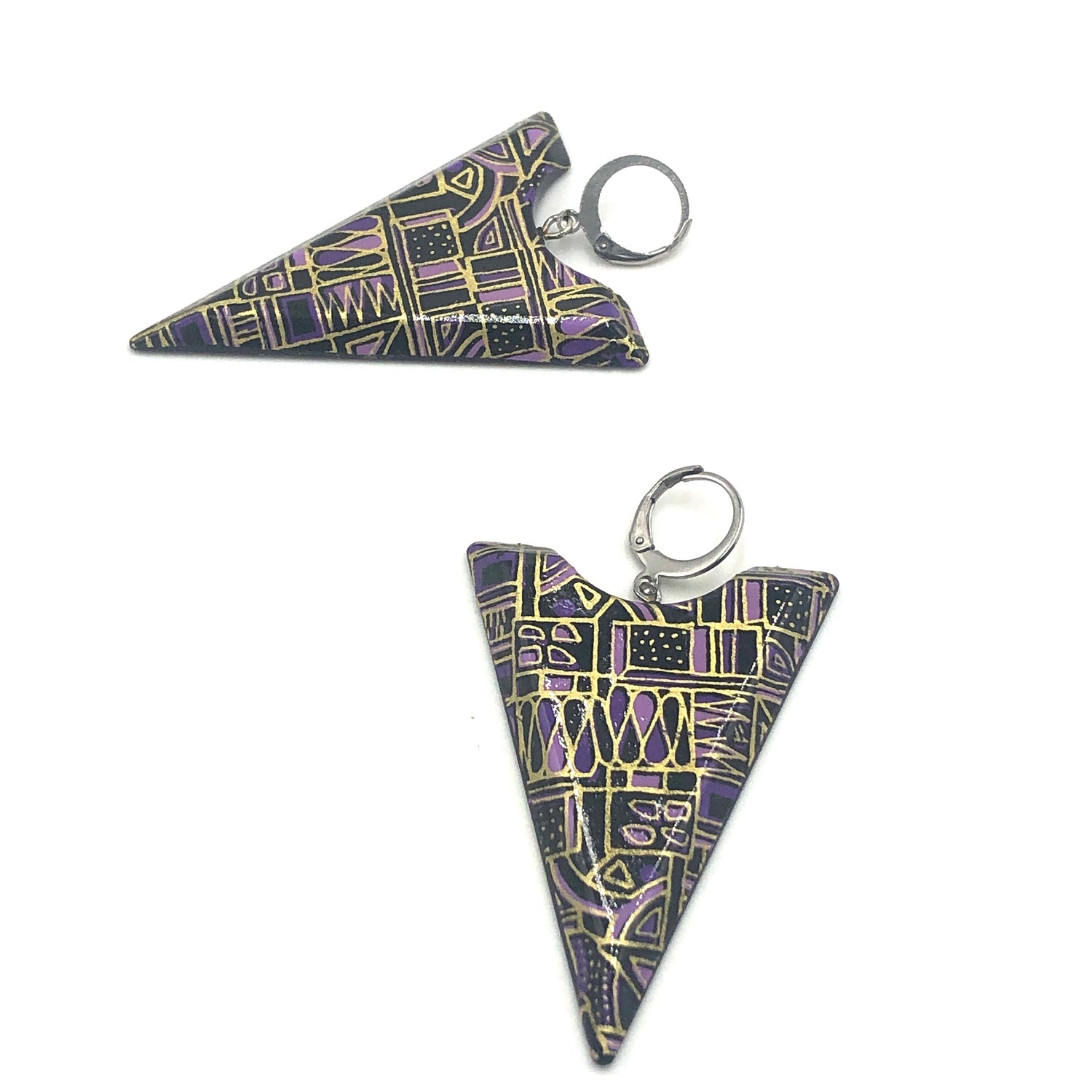 Graphic Etched Pyramid Earrings