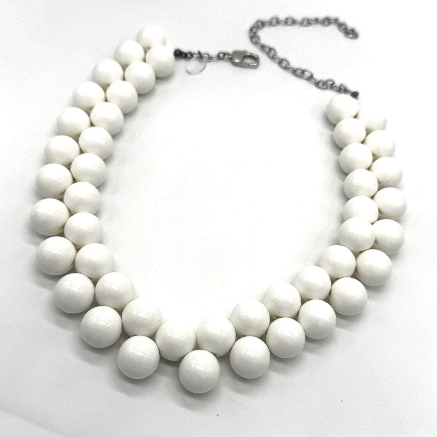 White Berry Pop Necklace