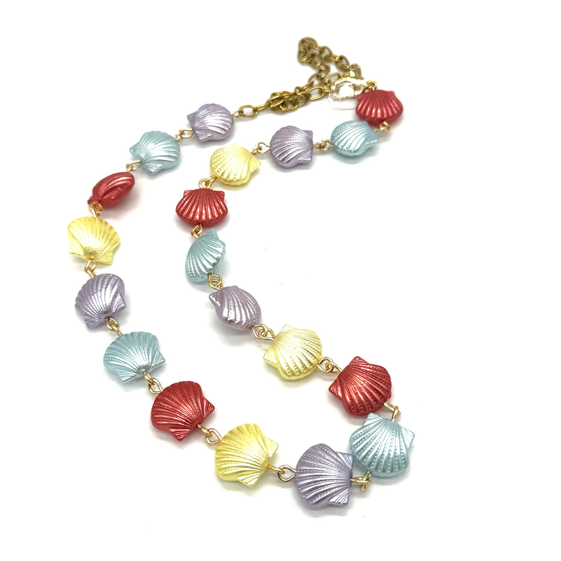 She Sells Seashells Amelia Necklace