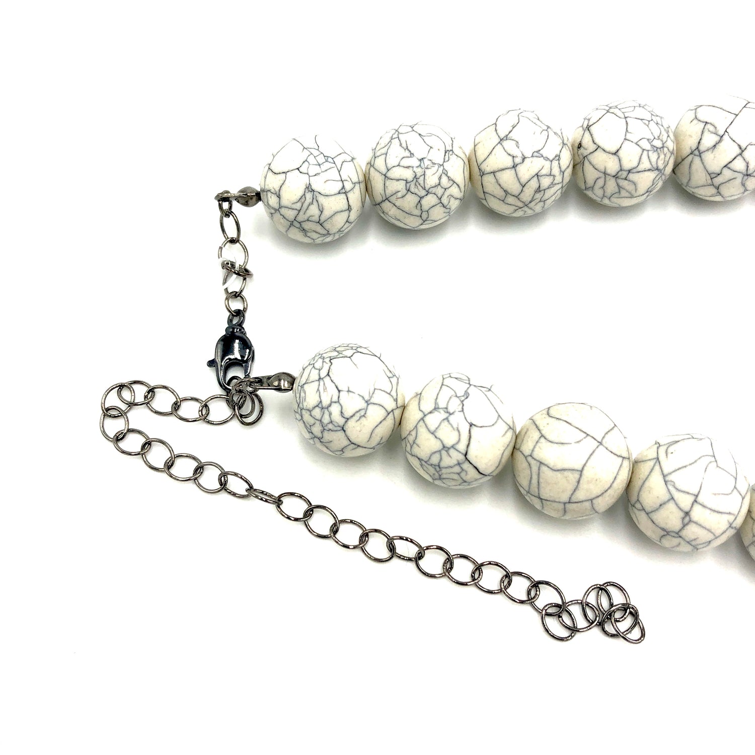Eggshell Crackle Marco Necklace