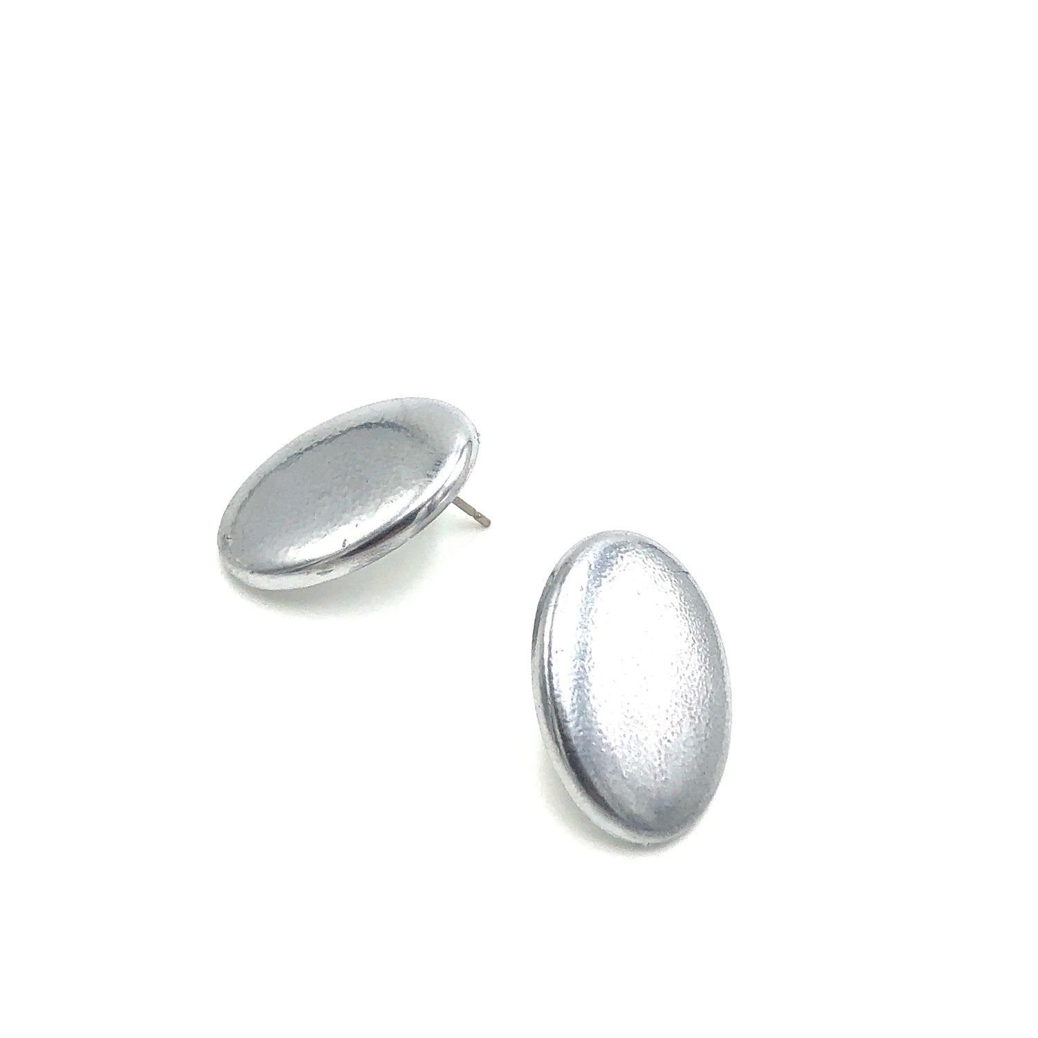 Shabby Metallic Silver Oval Stud Earrings