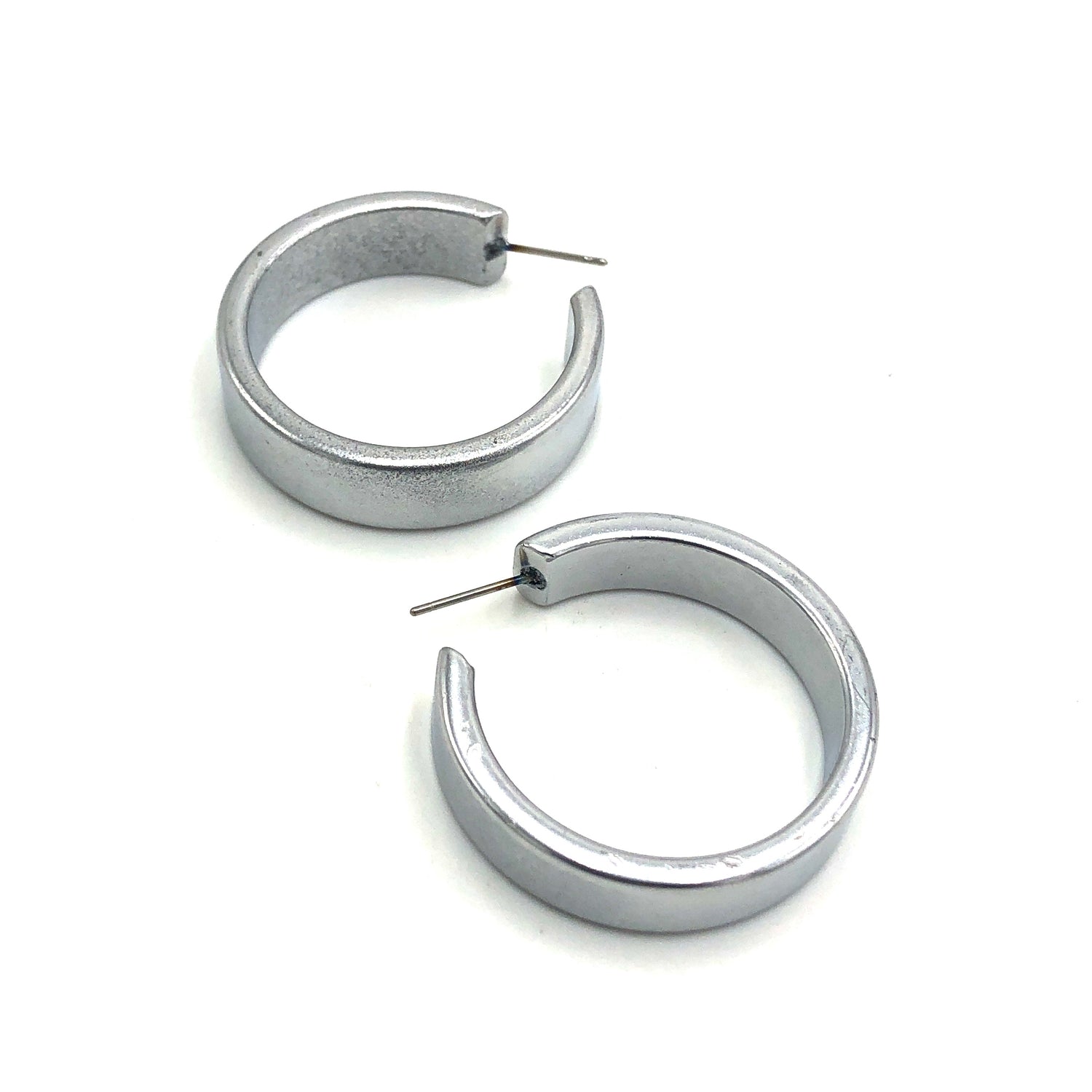 Shabby Metallic Silver Portland Hoop Earrings