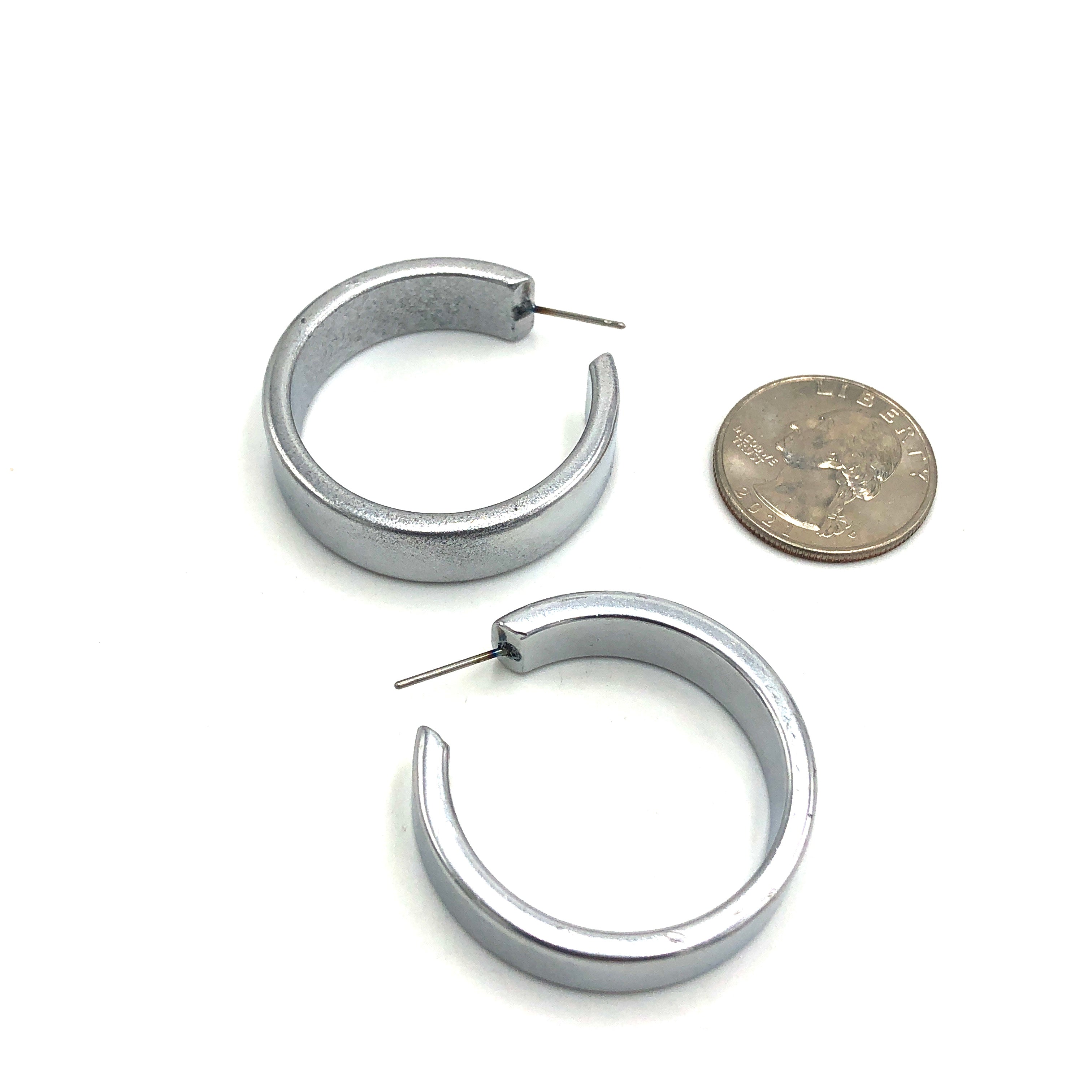 Shabby Metallic Silver Portland Hoop Earrings