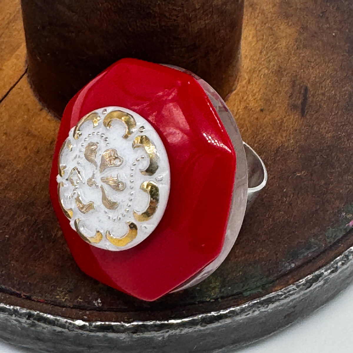 Red and White Flower Vintage Button Vault Cocktail Ring